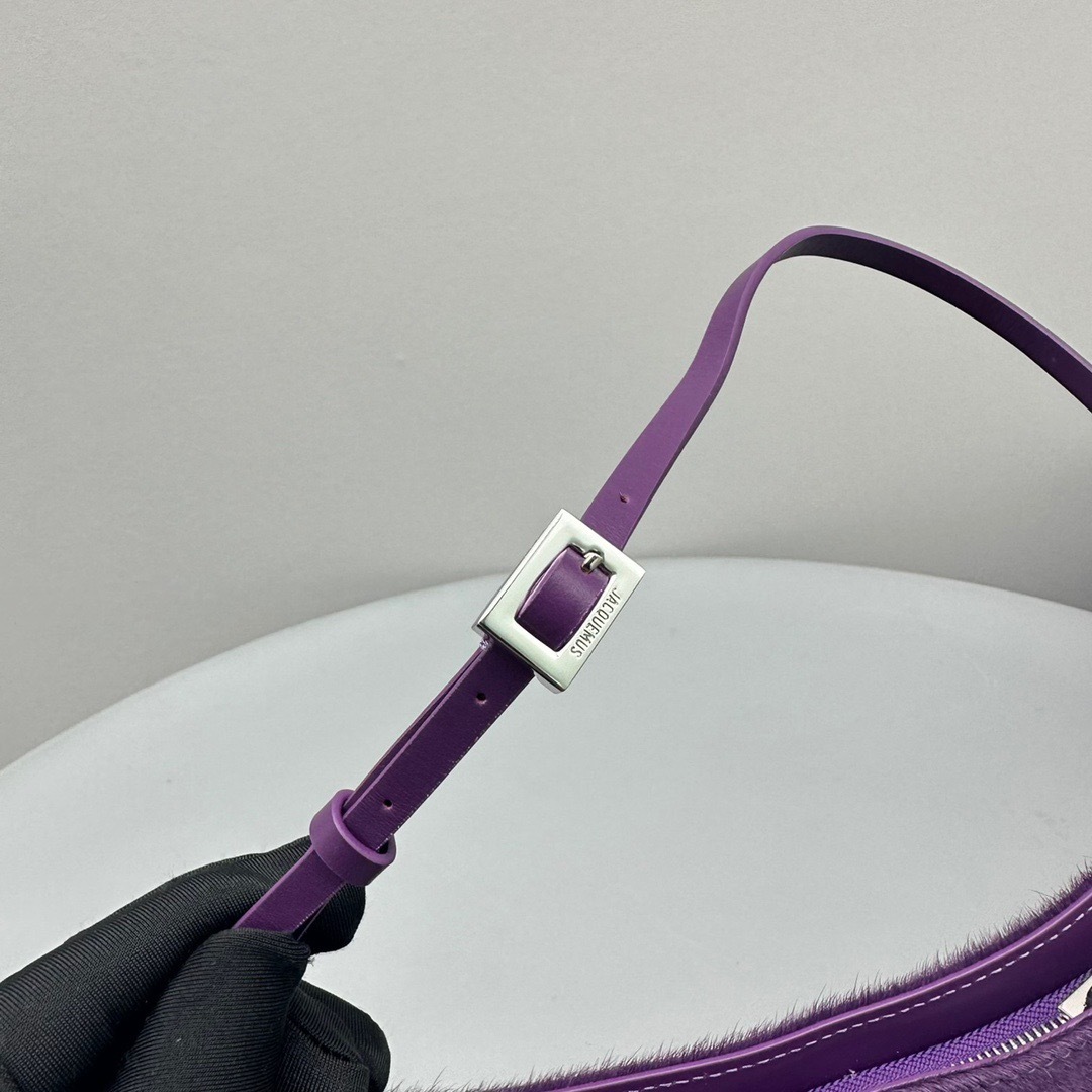 BDB88612-4E81-4C03-88C5-8396904BDBEC