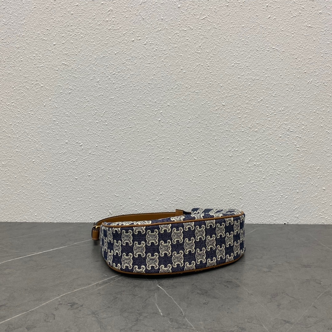 F42C54B7-84D1-4044-AB8D-3D14F52D300A