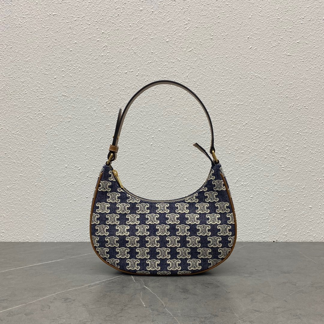 AB961B4D-5E6C-4907-96ED-9376B4BA5A24