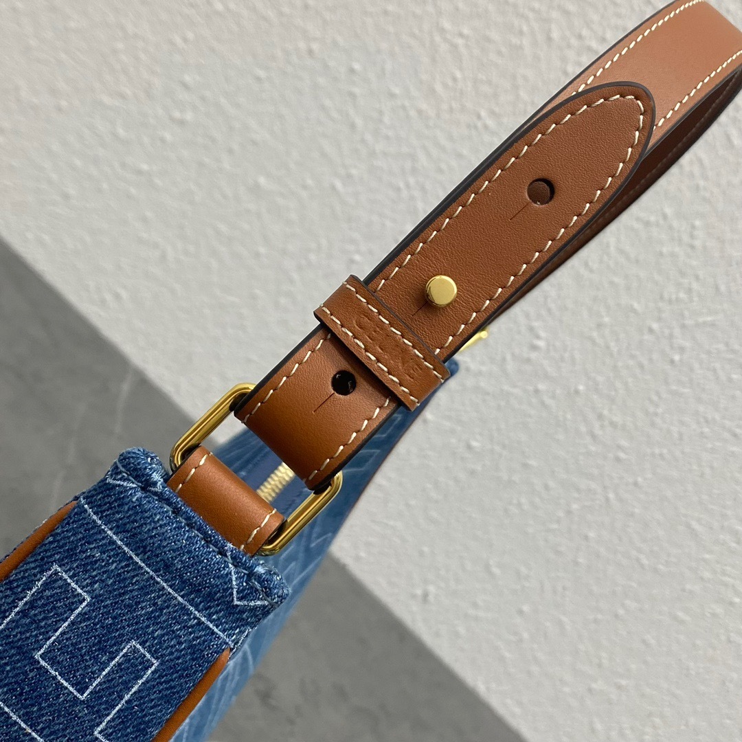 002B6100-EE44-488B-85DF-8A5FFBBFED33