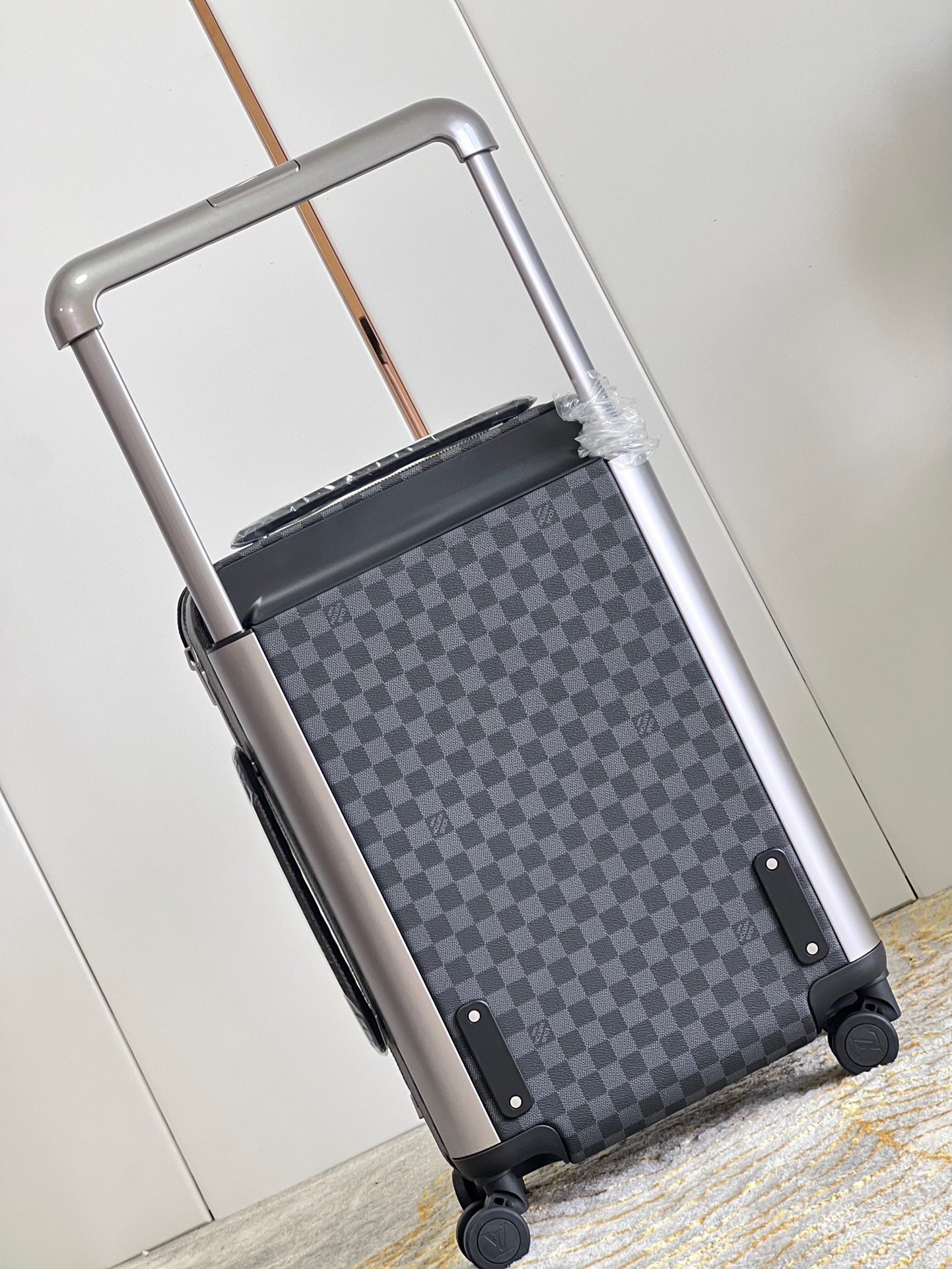 08A2AC86-1568-4A76-A913-410D7995B12C