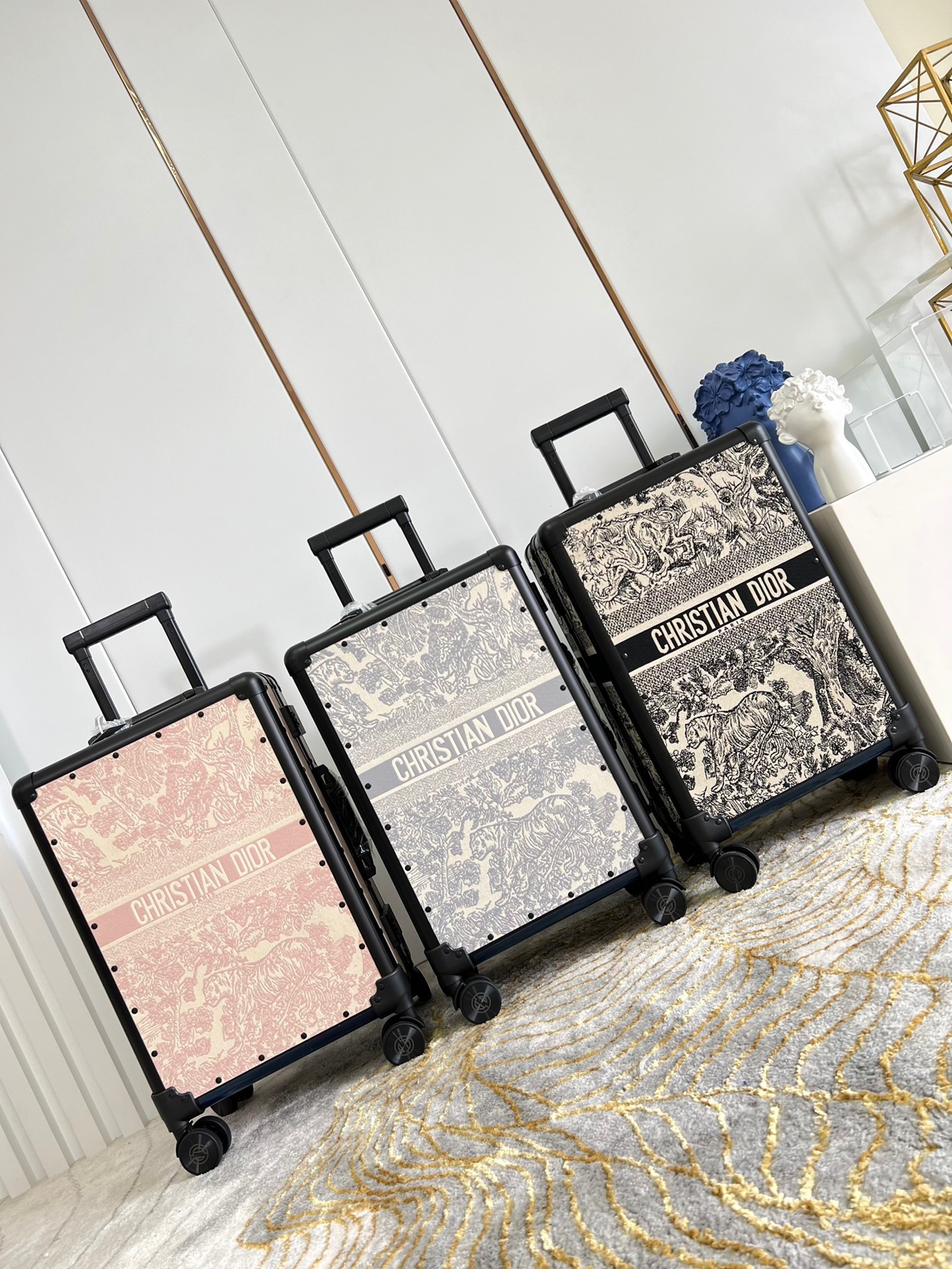 676F9AE2-6ED7-488C-8E26-45273559CDCF