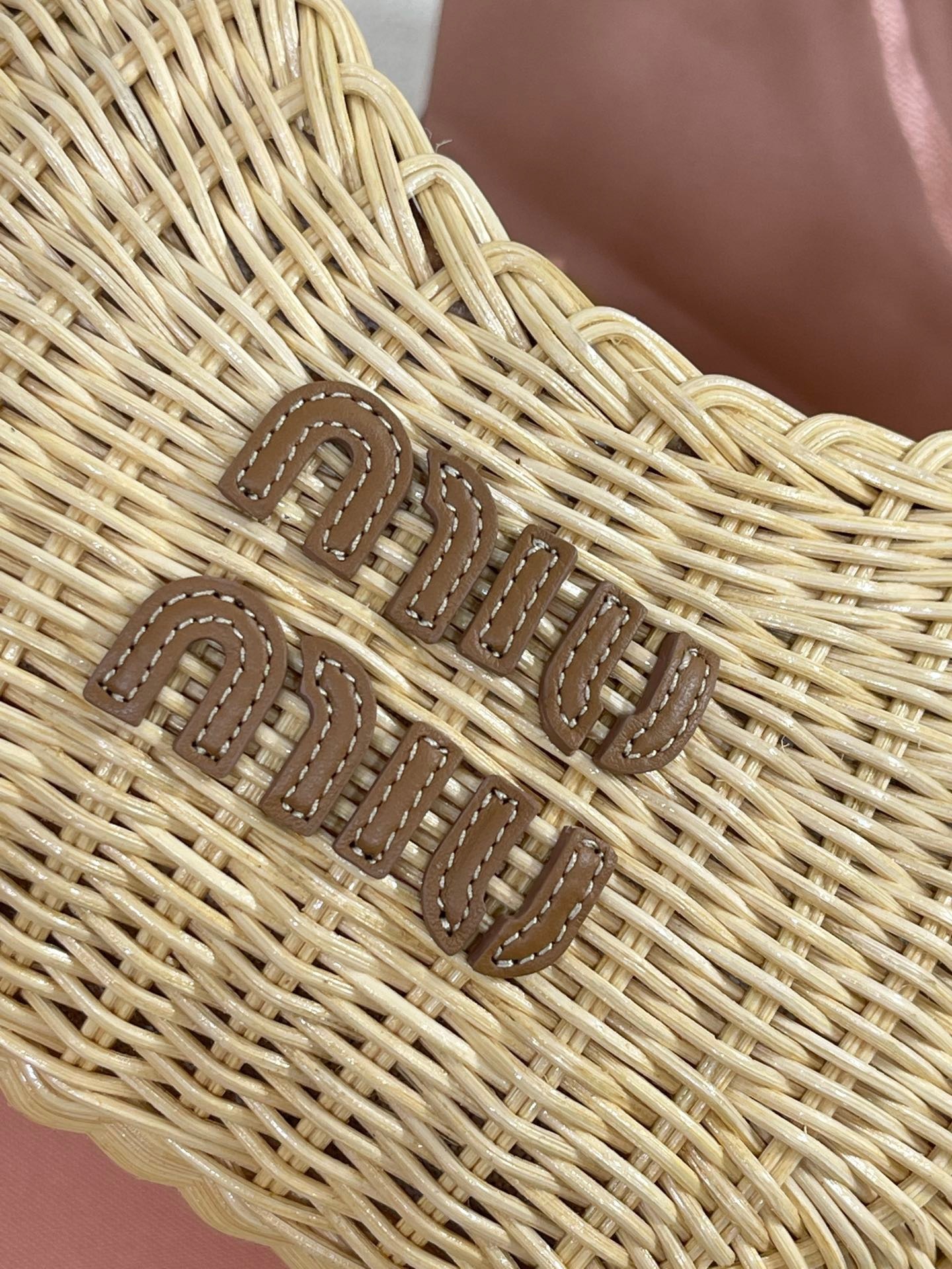 34F78D06-EC87-433A-8966-7284BE7F453E