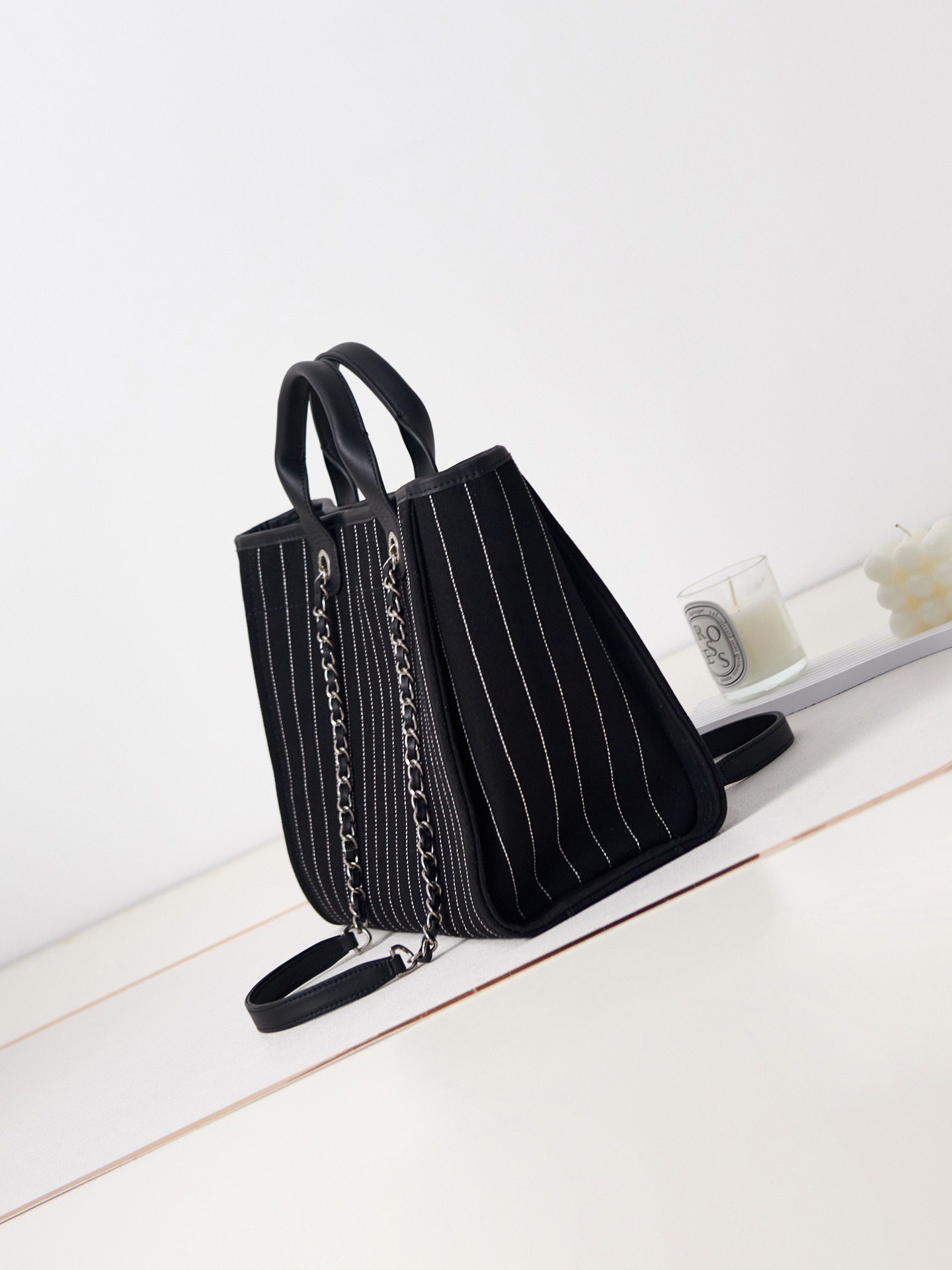 1AF44EF0-D2FE-443C-AB84-A4BFD0BF05F6