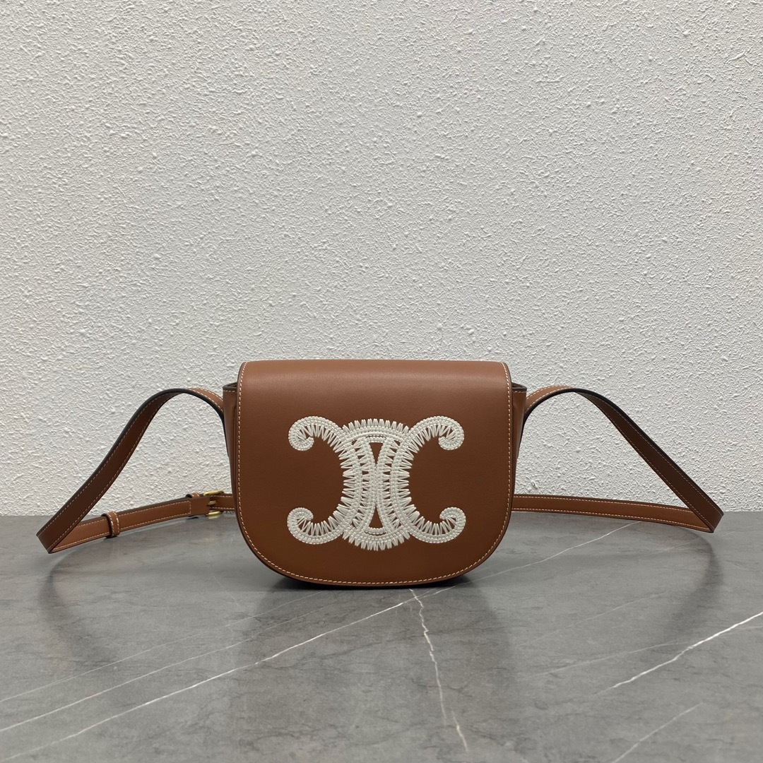 889794A2-EB65-4AD5-A562-D55501A4CF62