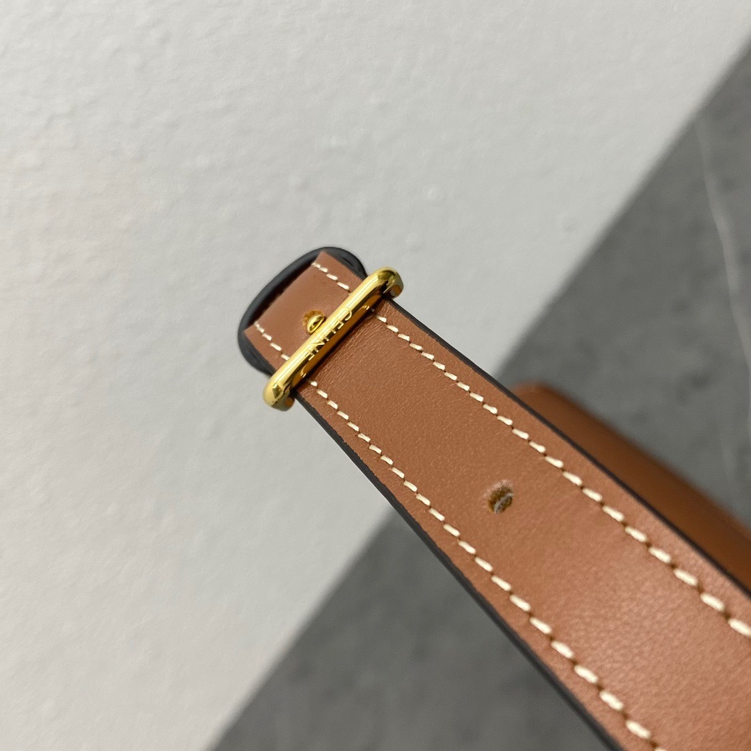 C9ECBEBD-27B9-4D22-9818-84AC4DE294DD