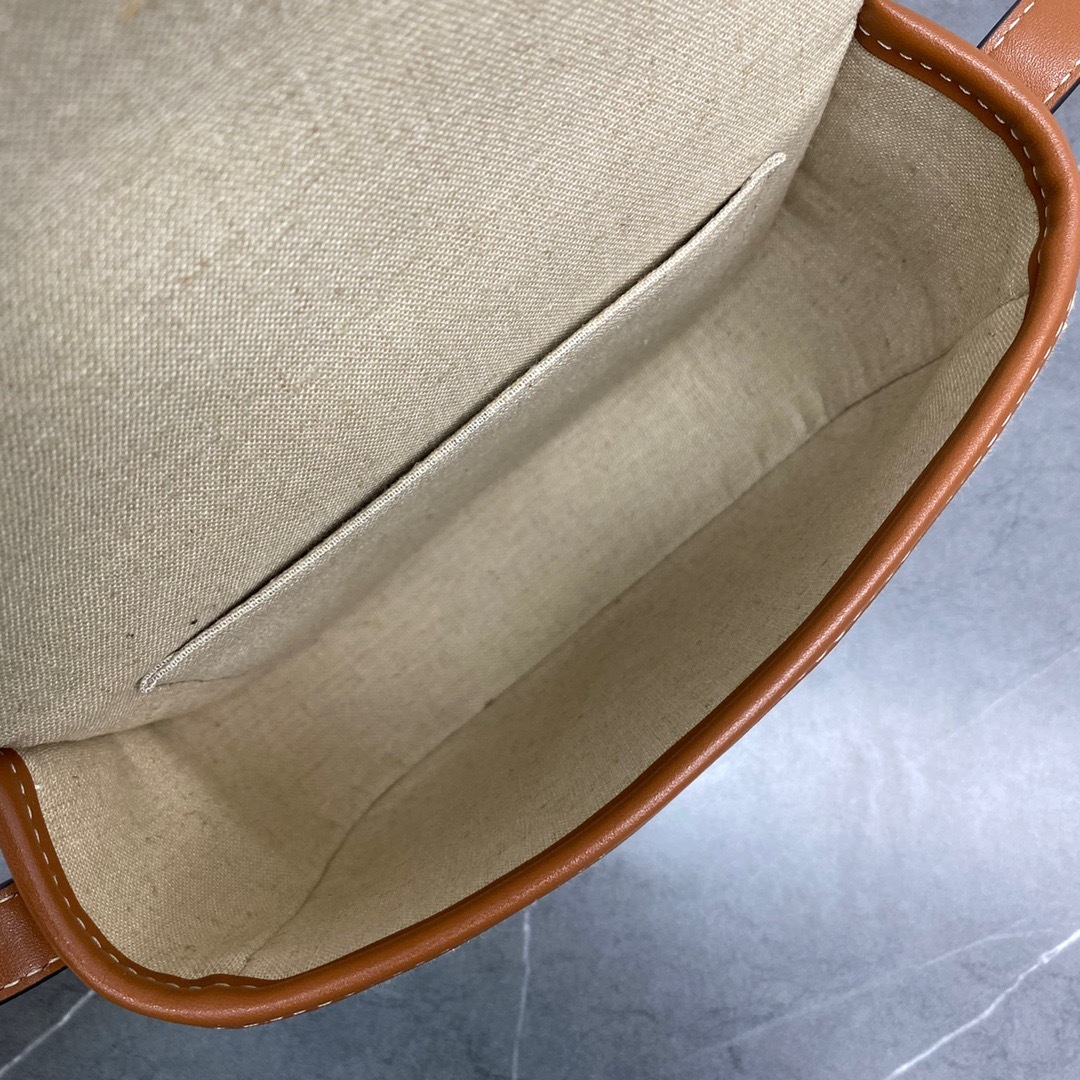 19E1B7E6-6CE5-4ACA-8902-A86BEEBF854F