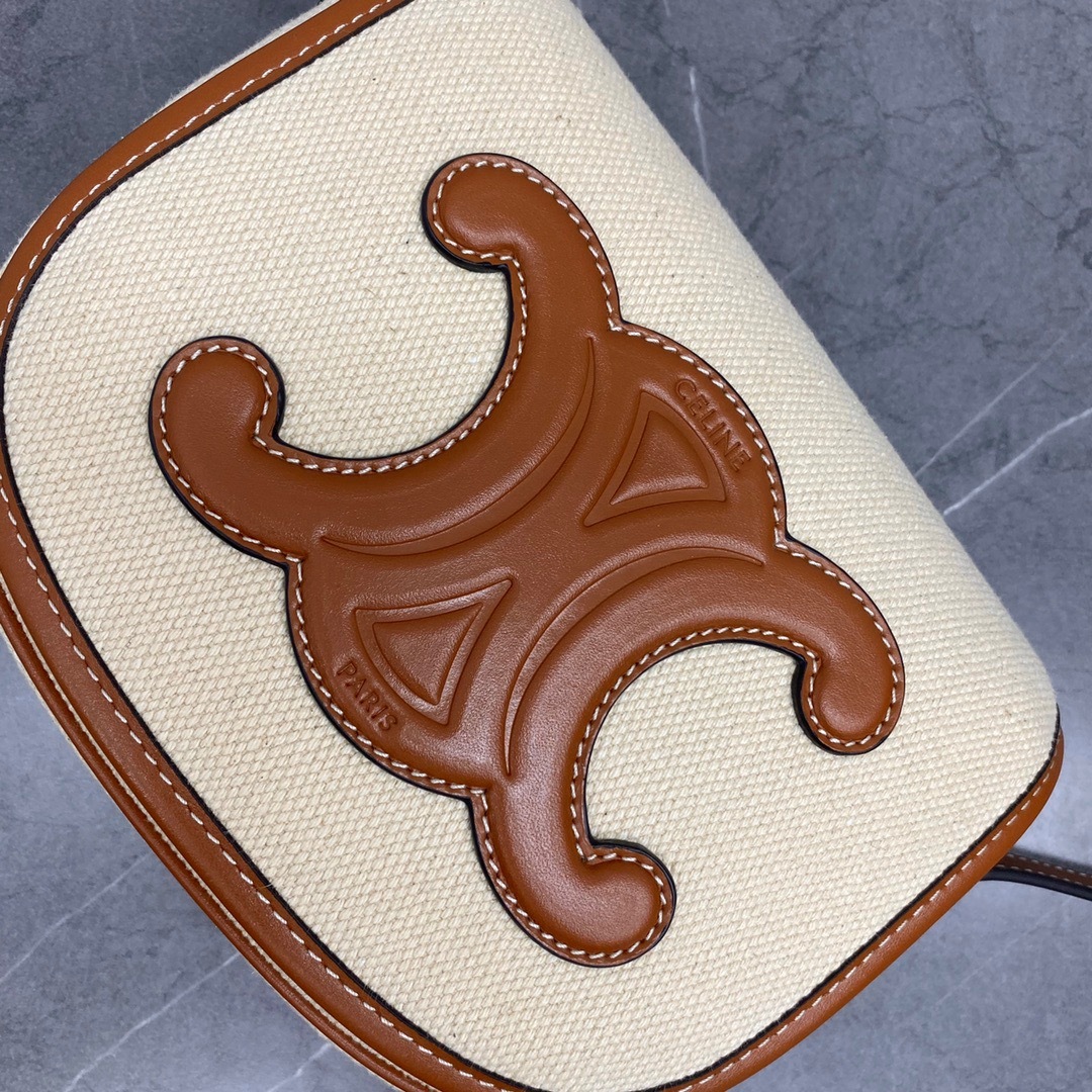 A0A732FC-7FA1-460E-A649-861056CBDA6D