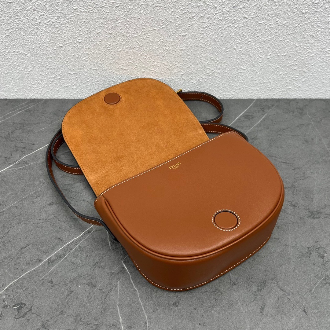 E5406E49-E7FC-4F9E-A4EE-EFEBED3F32CE