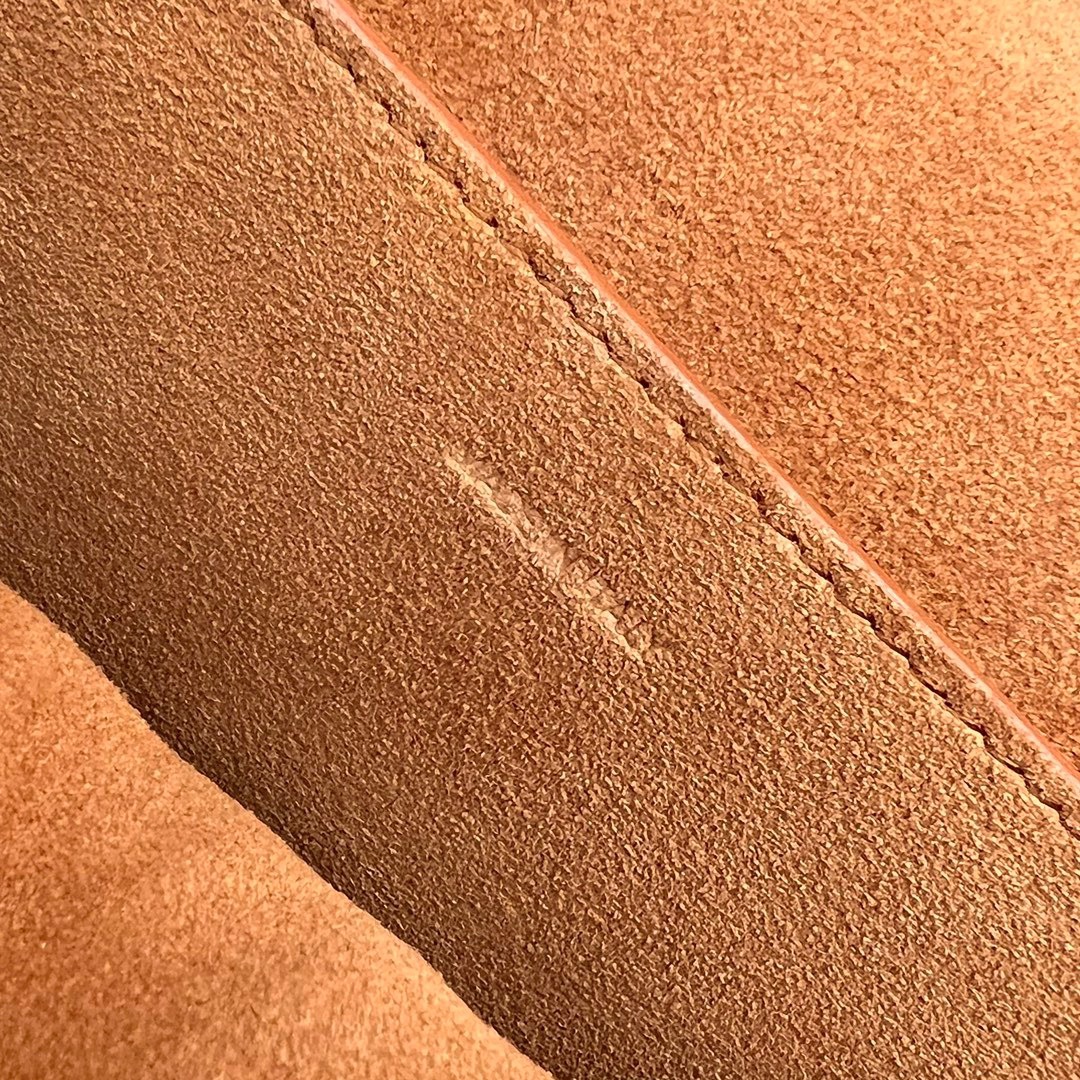 EE50716A-DD78-4E79-A6B0-34C3B8C67204