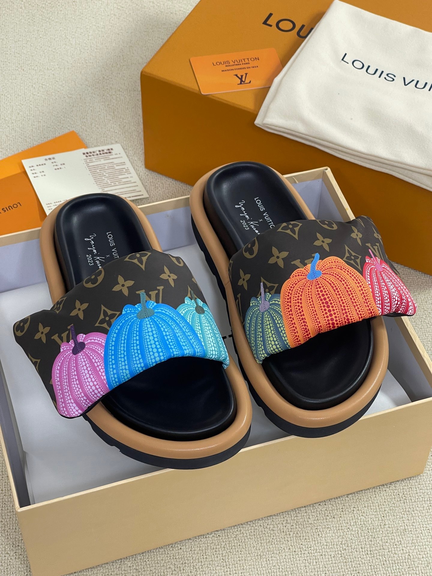 5B61C948-E6EA-4FCD-949B-C2299073DEFC