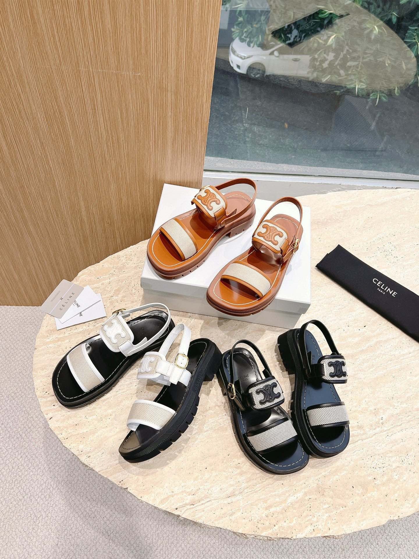 4D0A0FED-4294-4909-89A3-5FFEC15C69DA