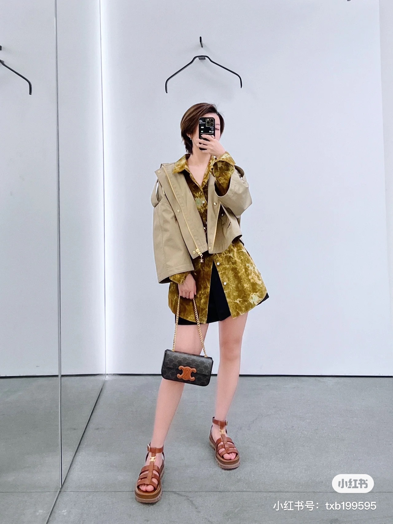 EBC41CC4-A4FE-4D23-B066-17398BFA2EDE