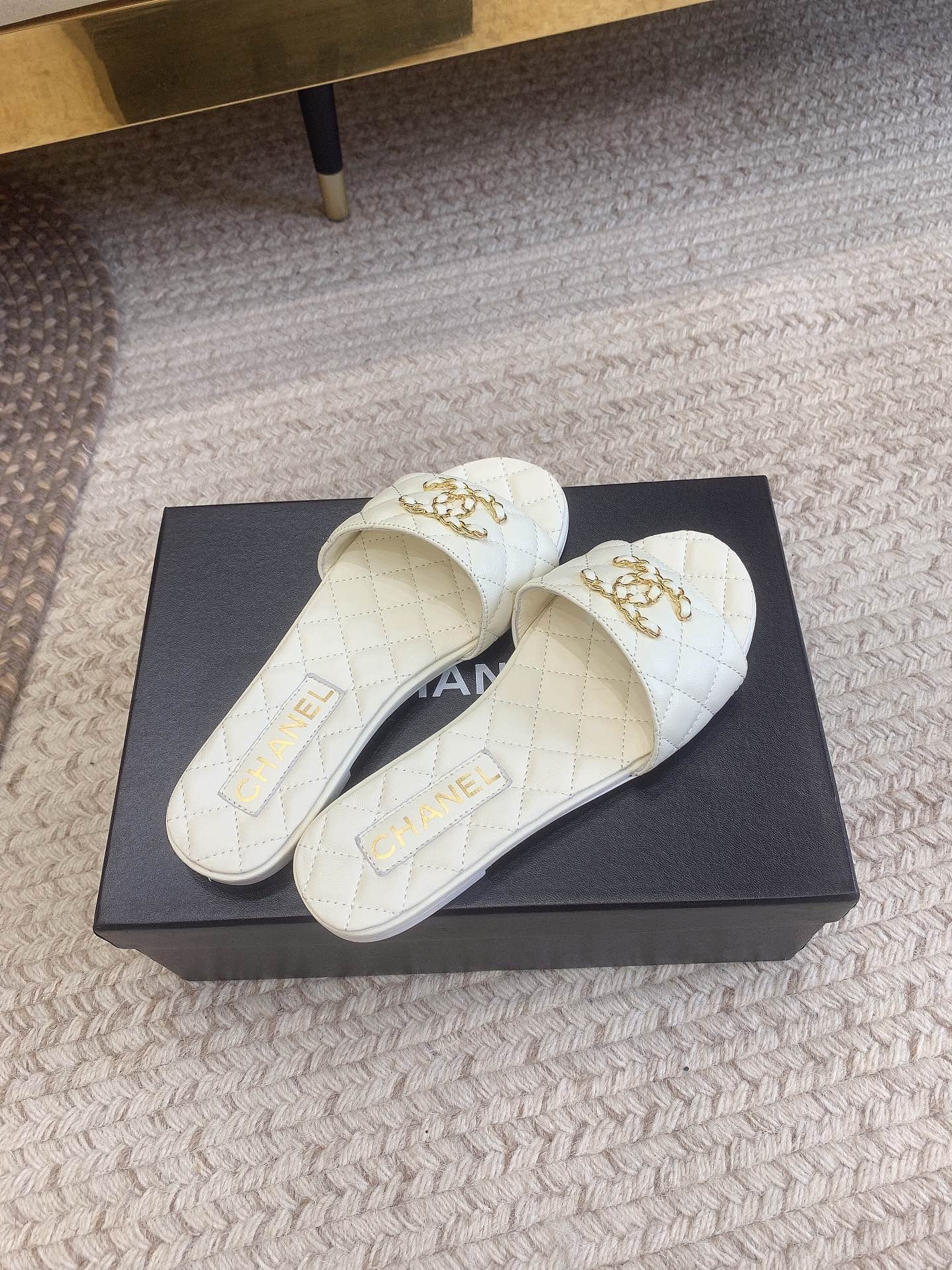 C848FD4B-05BB-418E-BB9A-483CF7E17977