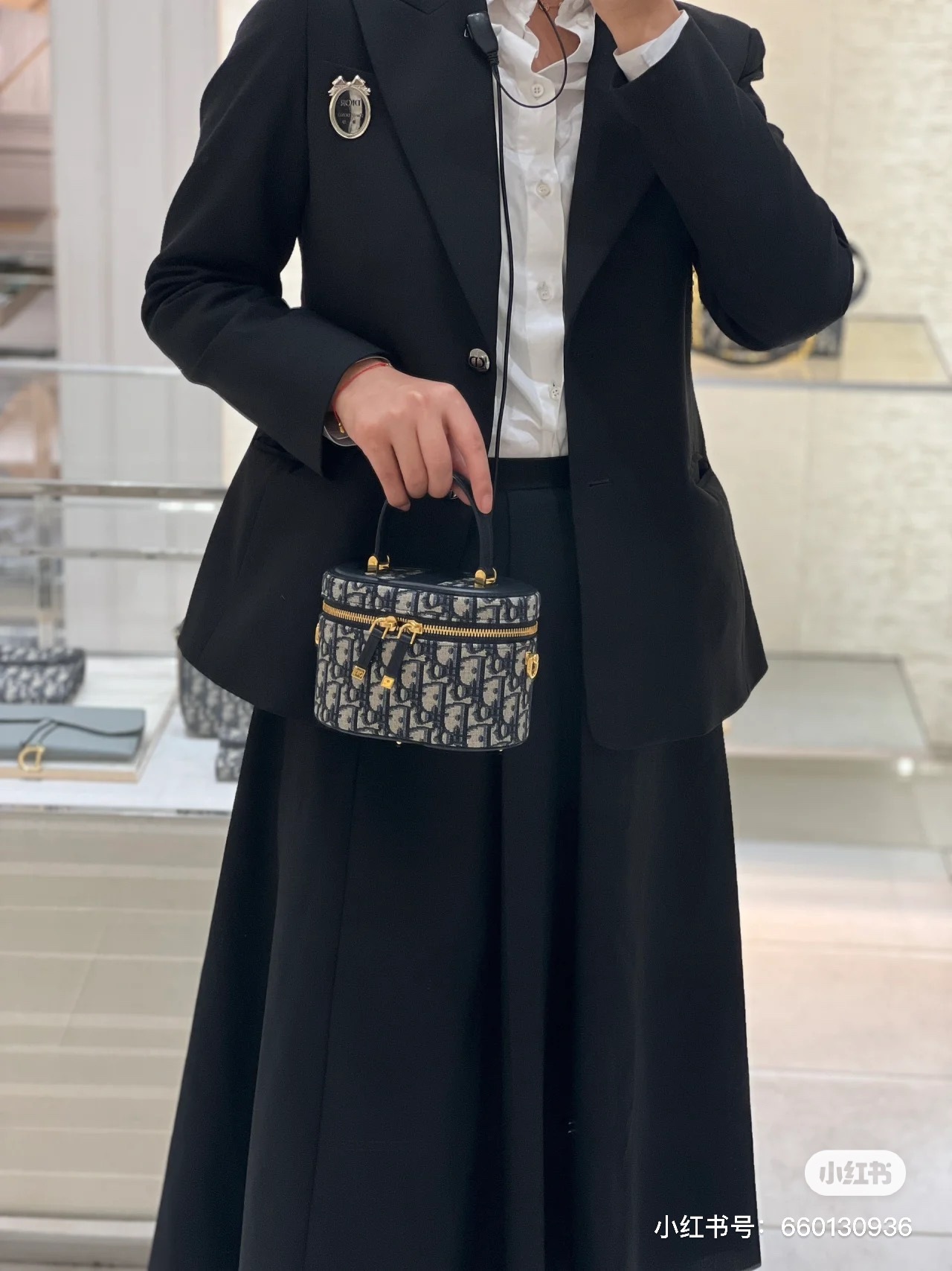 05512772-2A74-41DA-9EAD-AE338CDE9E89