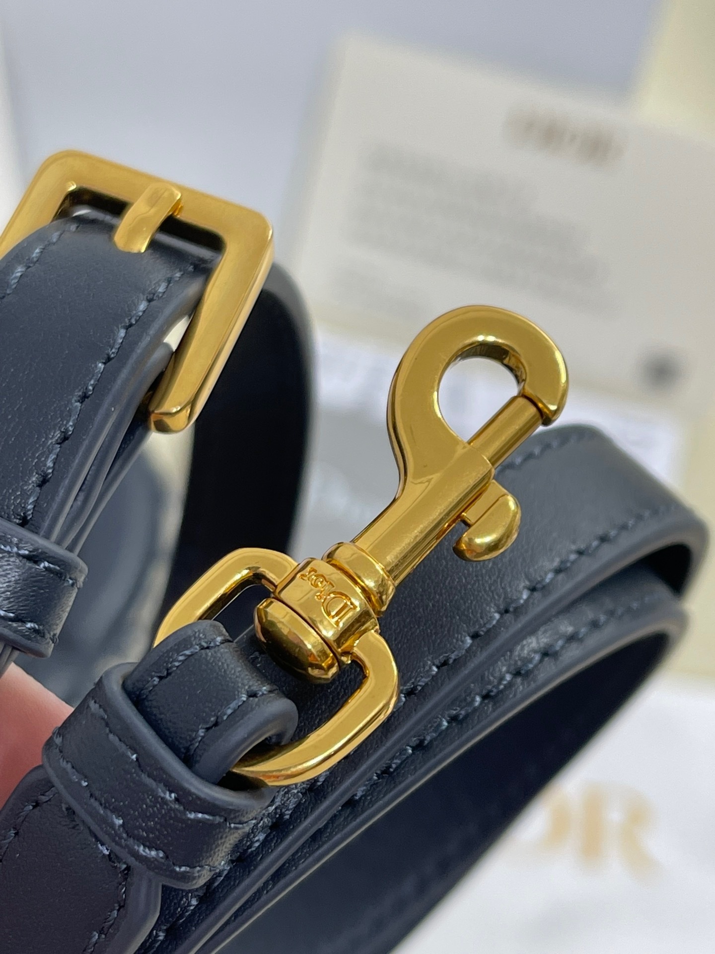 60D68495-EE52-46B4-AF0A-CCA7C482BB63