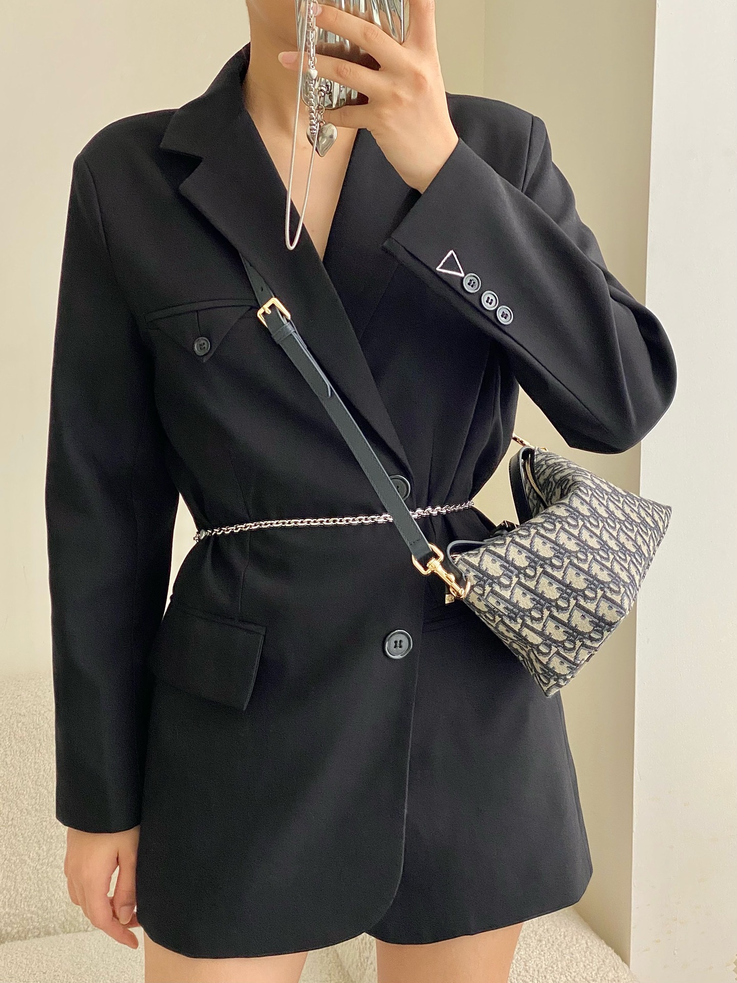 916790DE-88CD-4F95-BC7D-677430D50D32