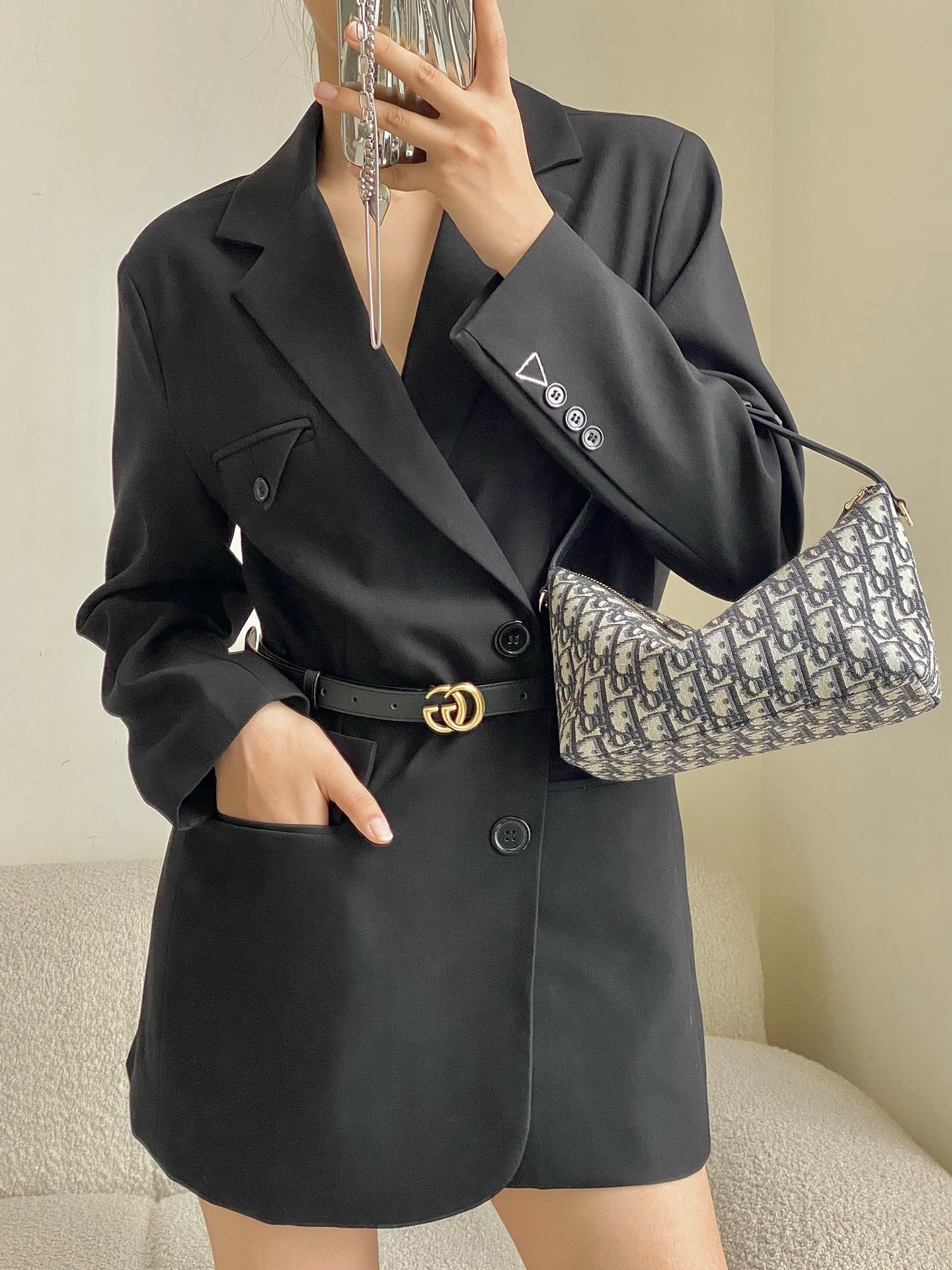 F6D82787-3BED-4E54-9417-C24F7CC8E2D2