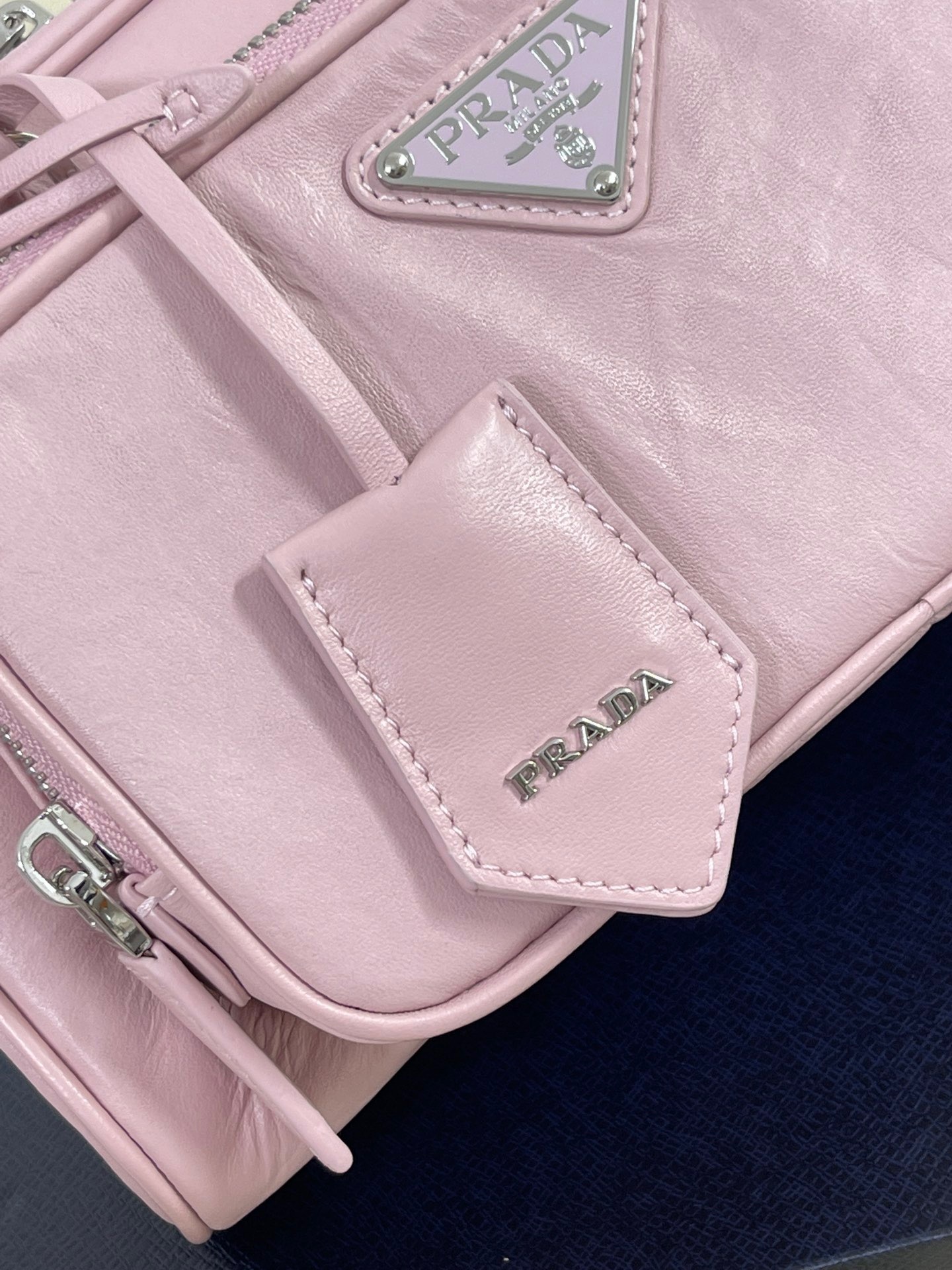 F5F97722-687C-42AA-96F6-38922F887843