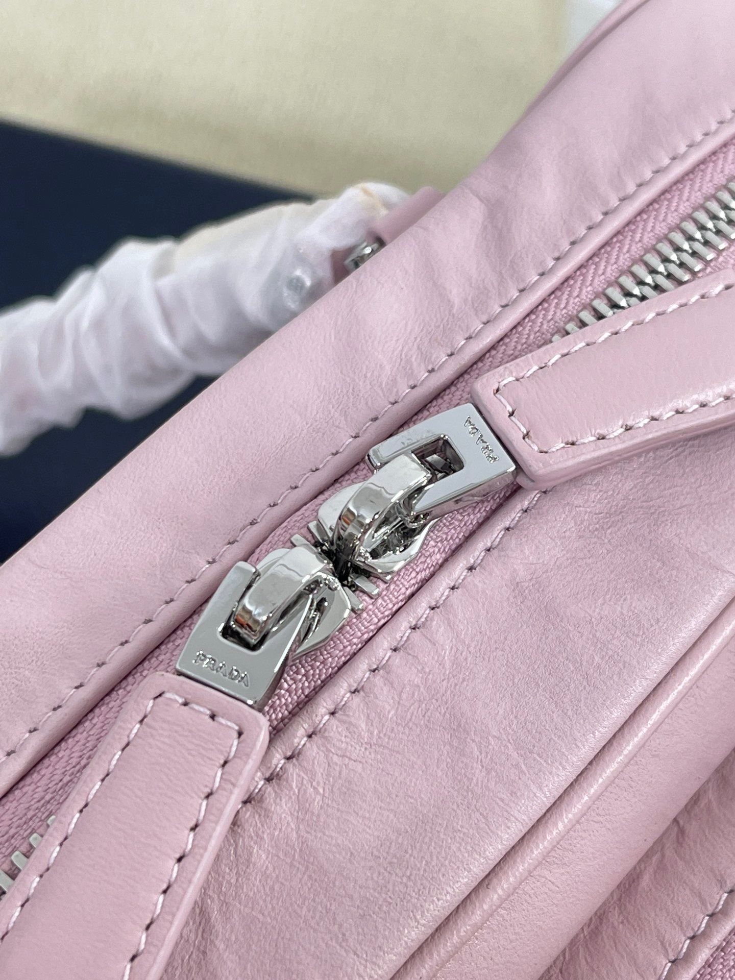 7F18C04D-D315-4677-BC37-7A901F301743