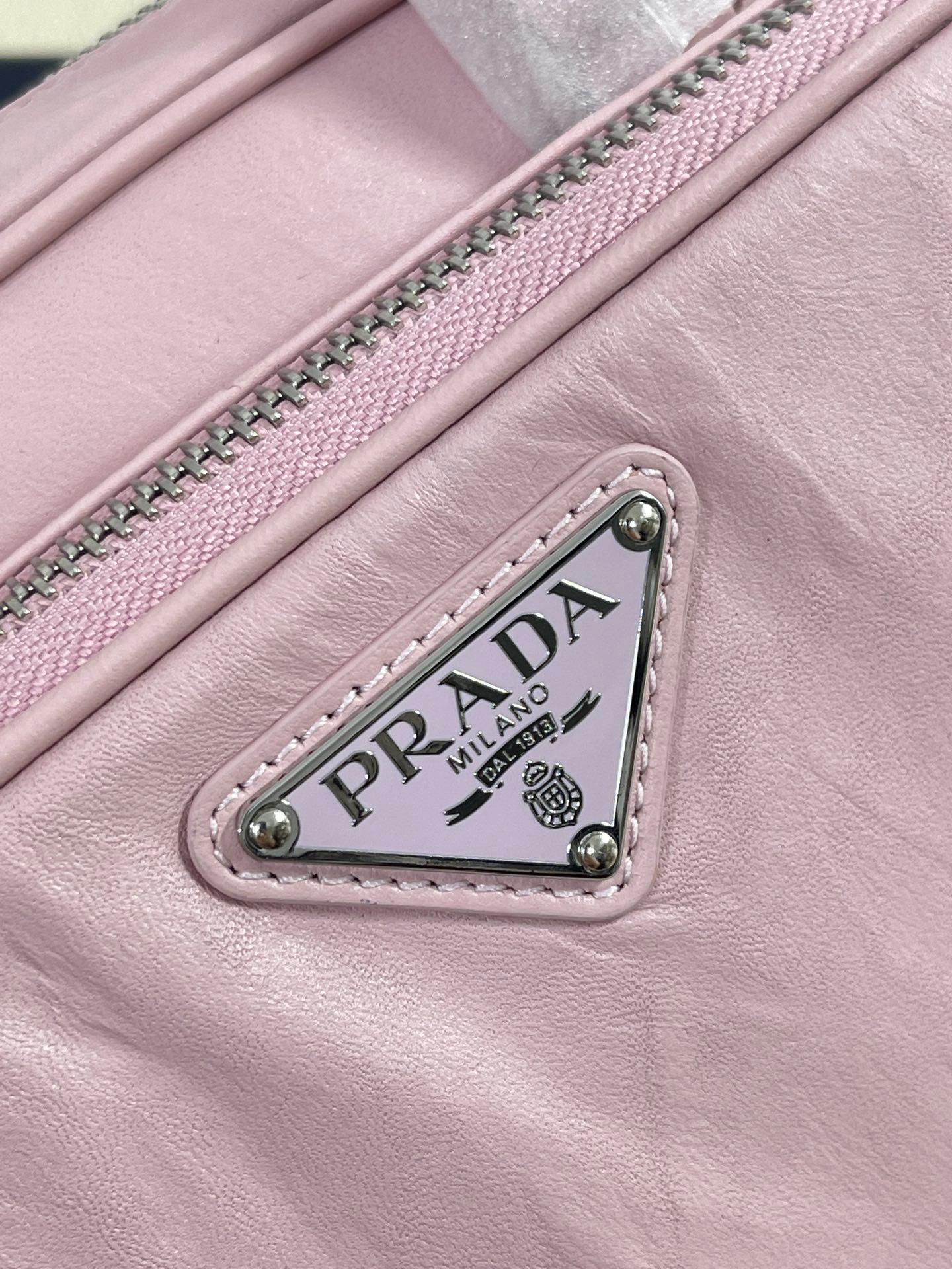 26C46594-6890-4805-A377-D26CD677D31D