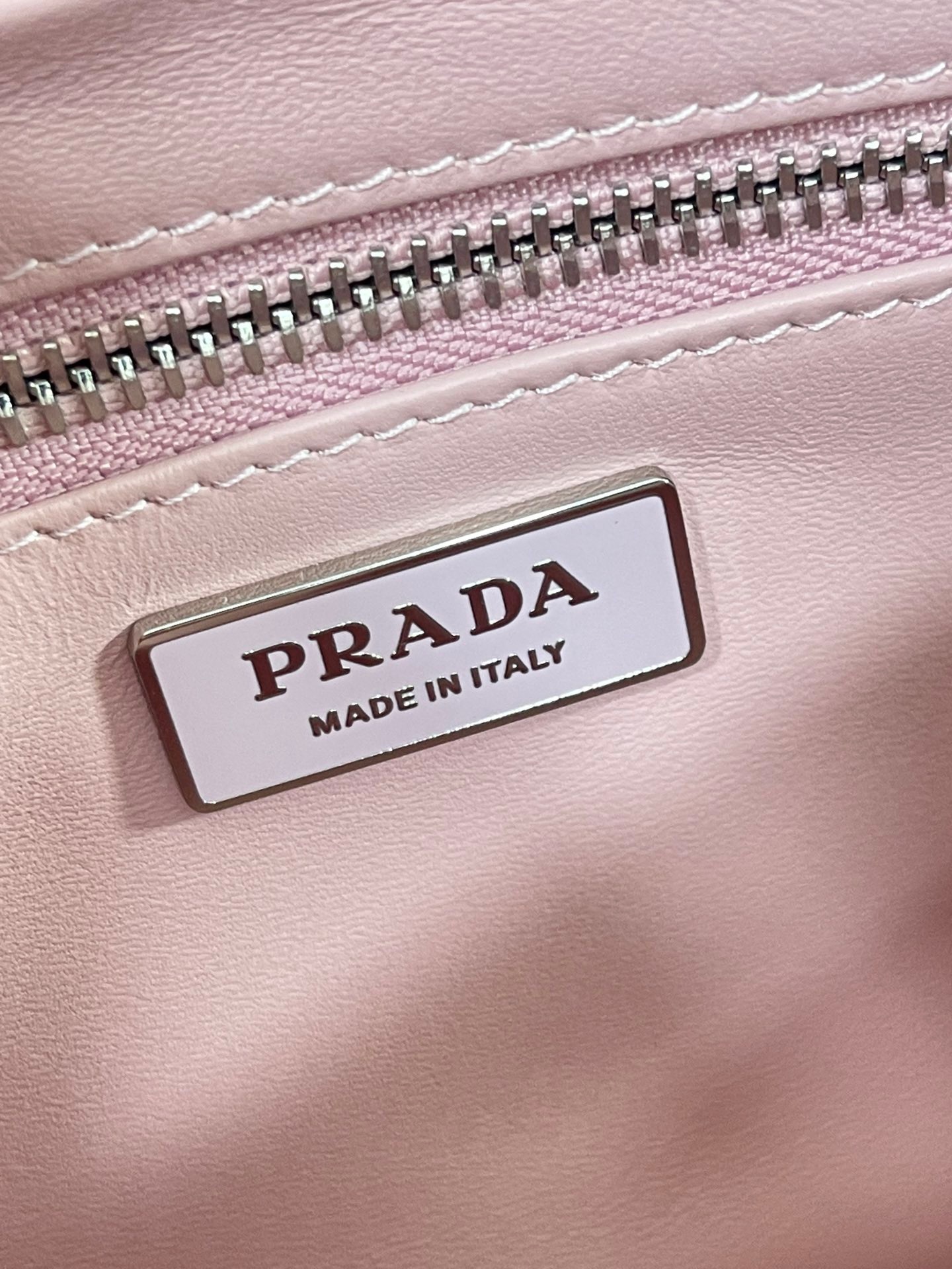 92862D04-C8EF-476C-A9F3-AABCB47CFE8B