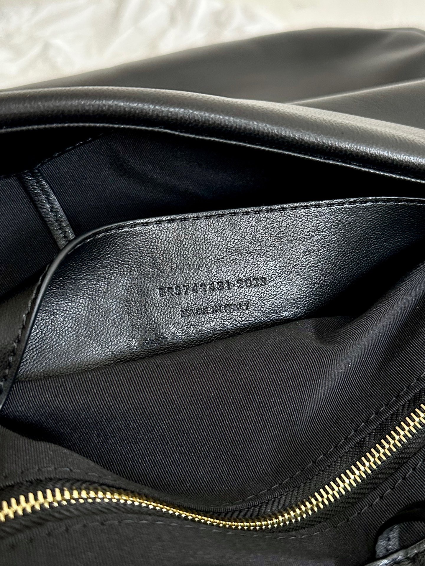 F0001ED9-C20D-4738-B1B5-6FE541902D23