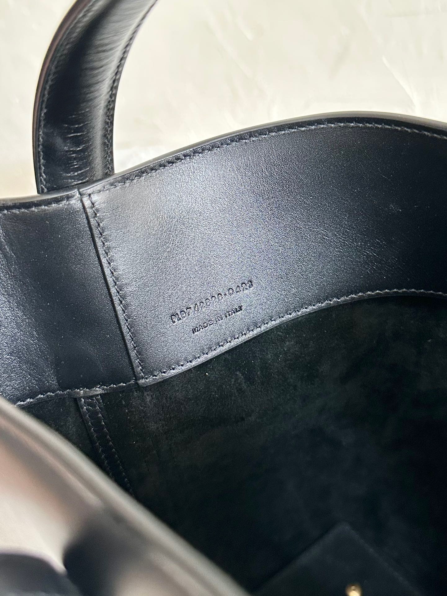 C85E5CE0-8095-4937-AC38-EA12257D582C