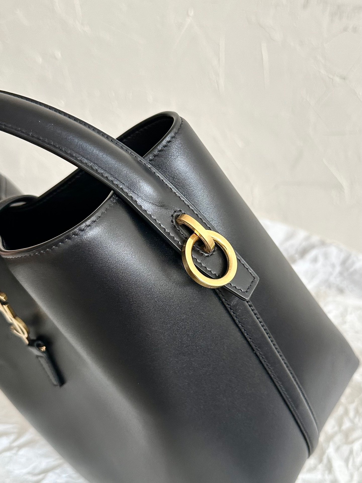 6A540541-BF3F-4D50-9072-F6858C74EC8F