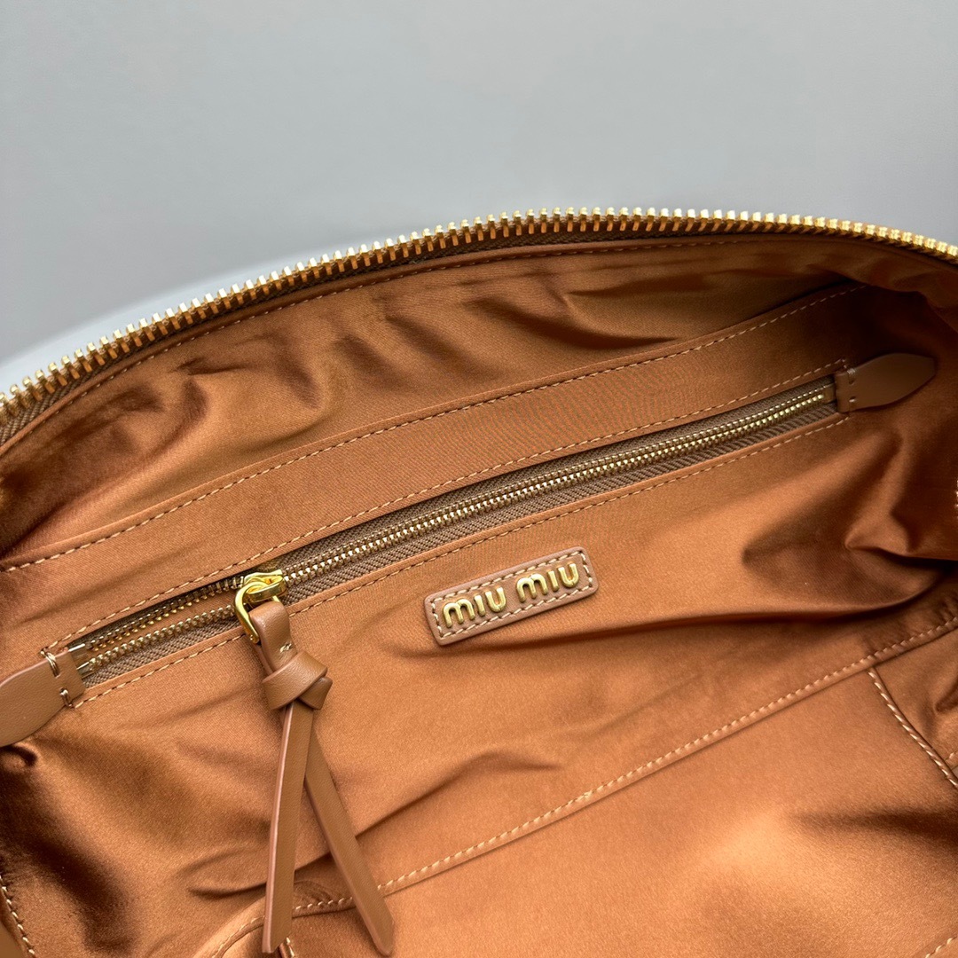 95628AF6-80DF-40F3-B3B9-70445826320E