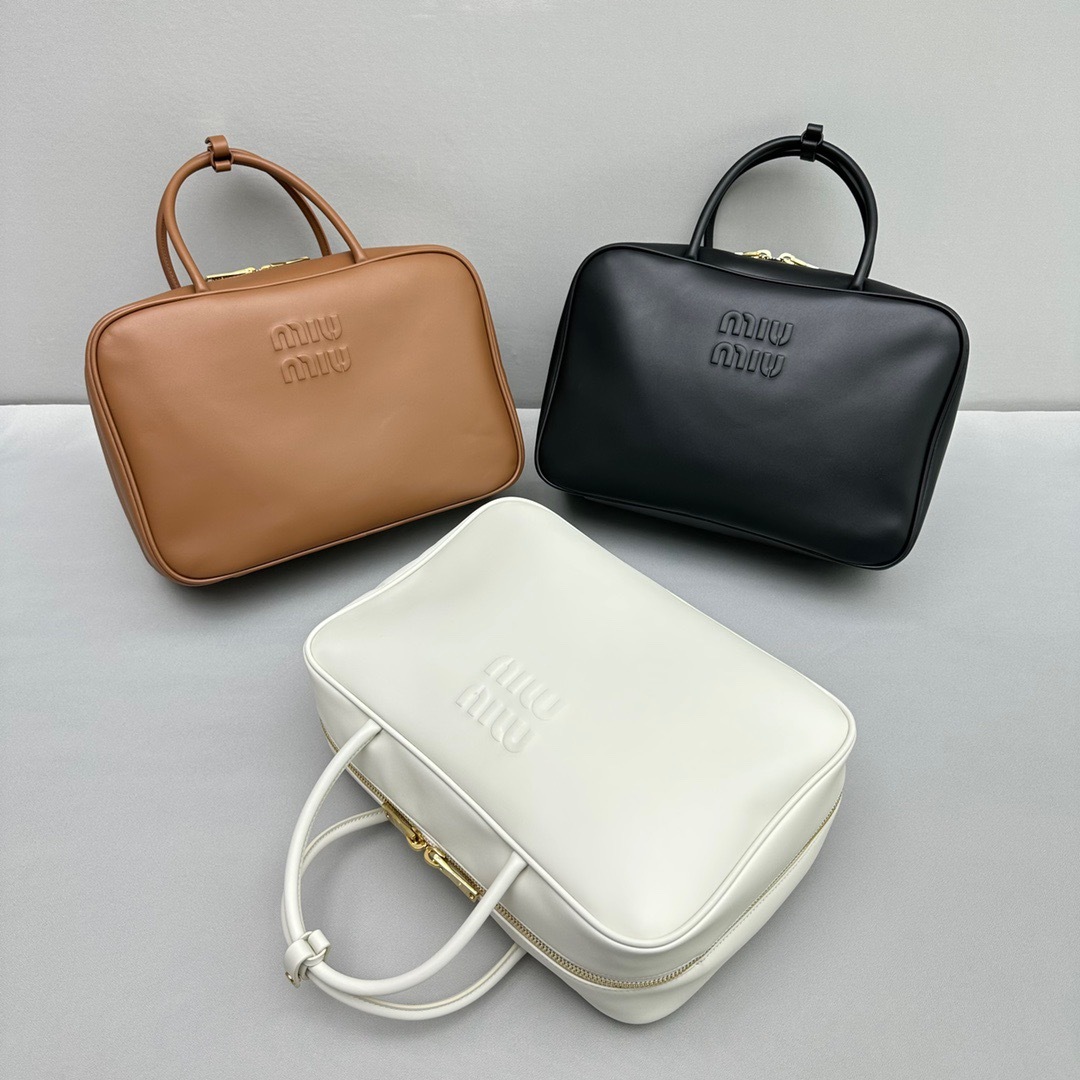 ACA1BA4B-4733-4860-8CBD-9E055DE245E3