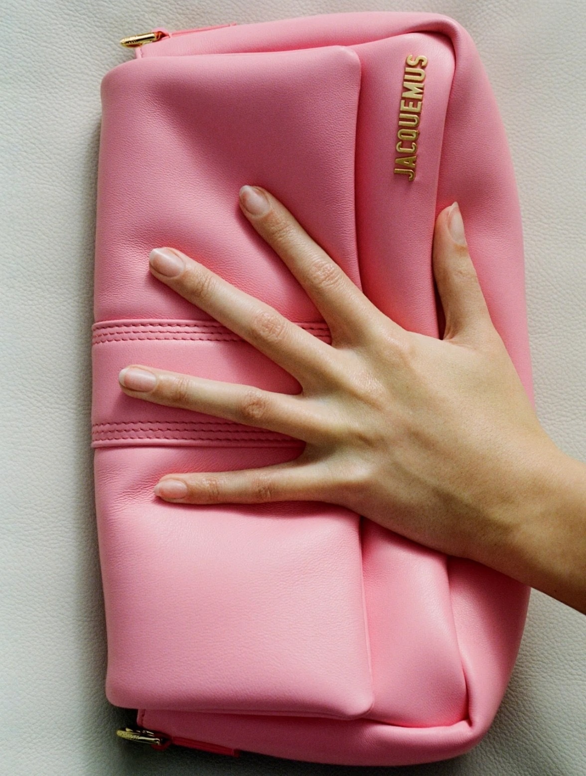 5F7130A8-85B0-4EC0-AF48-77D77D811B9A