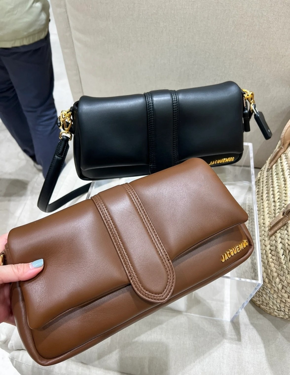 B77E406C-AF30-44DA-B487-9D6B42431E56