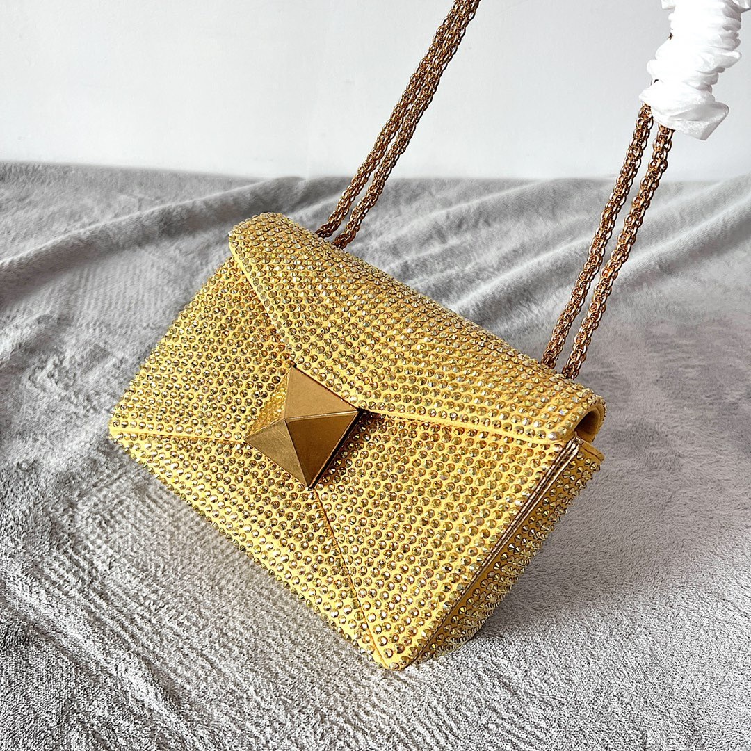 85B57202-2AB6-40AC-8CE6-FC8038DC196A