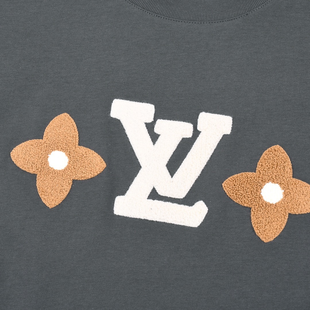 DF1B78EB-474B-4449-8826-318EB818C74F