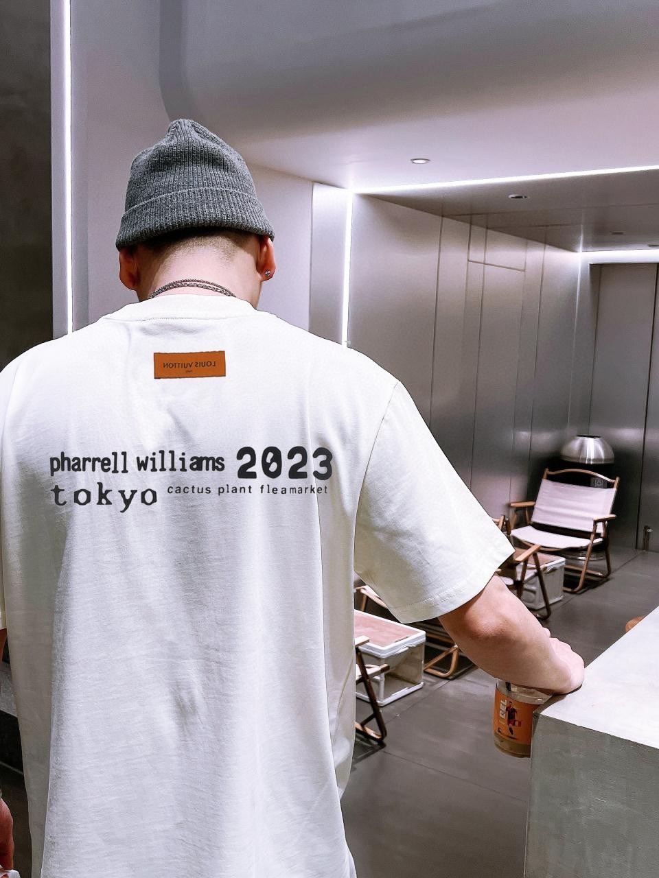 5DAE1AA5-ACF1-4EDB-8DF7-D842370B1A38