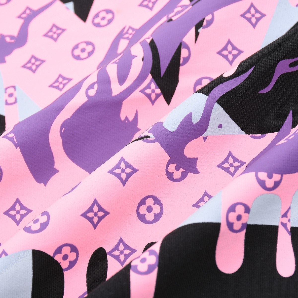 2F5538E7-6AA3-4C95-BDD2-0AB27332EA42