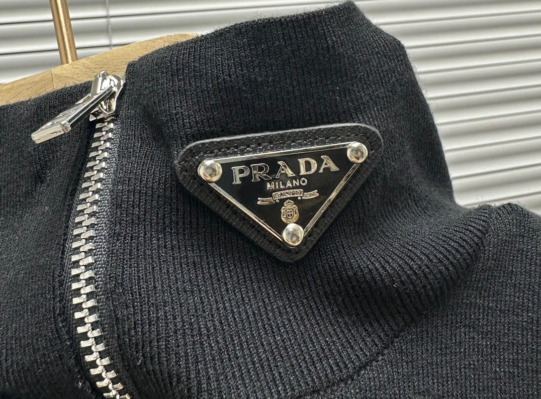 B736232F-9C21-4C68-B8AC-F23AB0D2A665