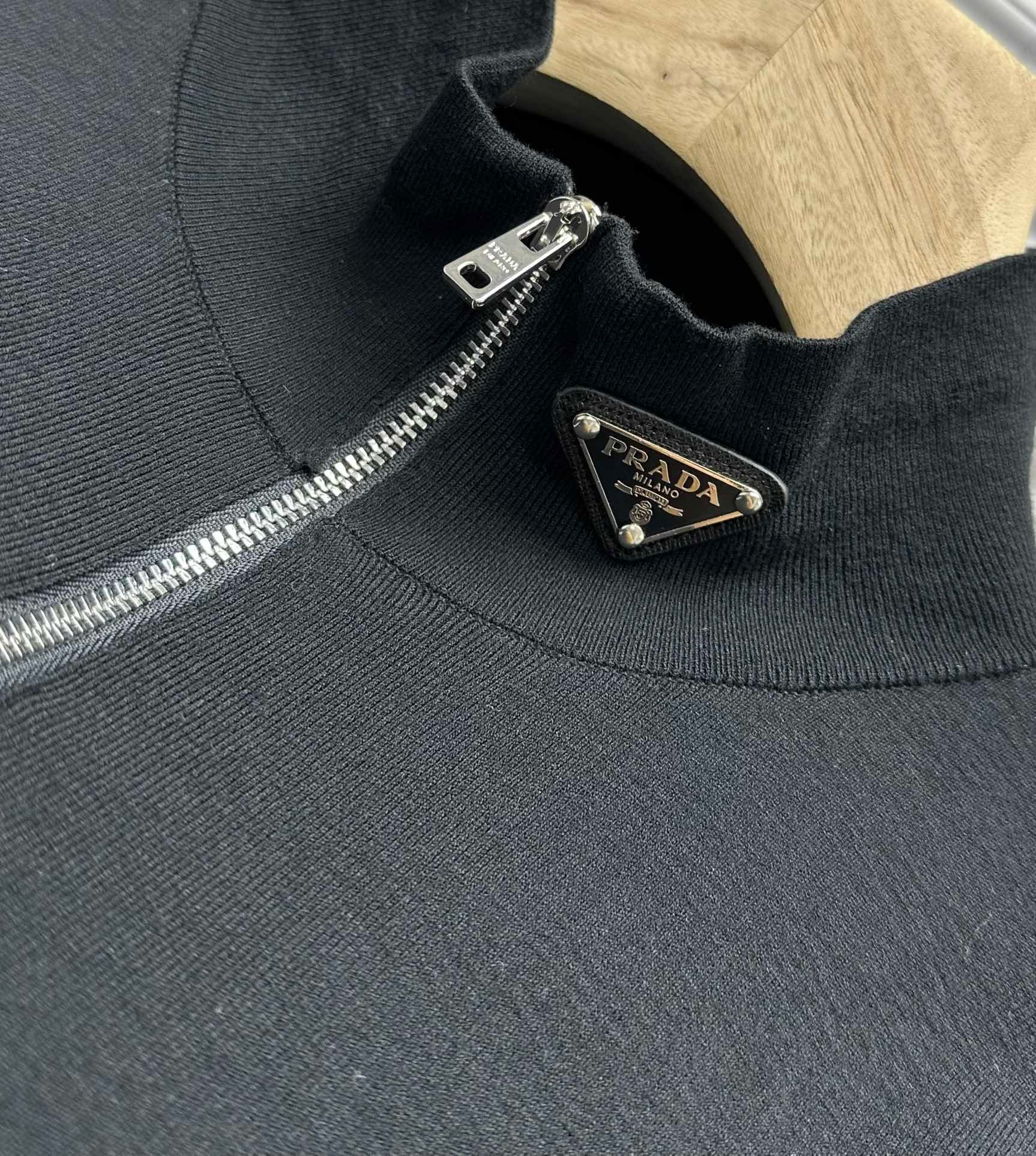 A815B1D8-9067-4BE8-9A31-0F56BEC24B62