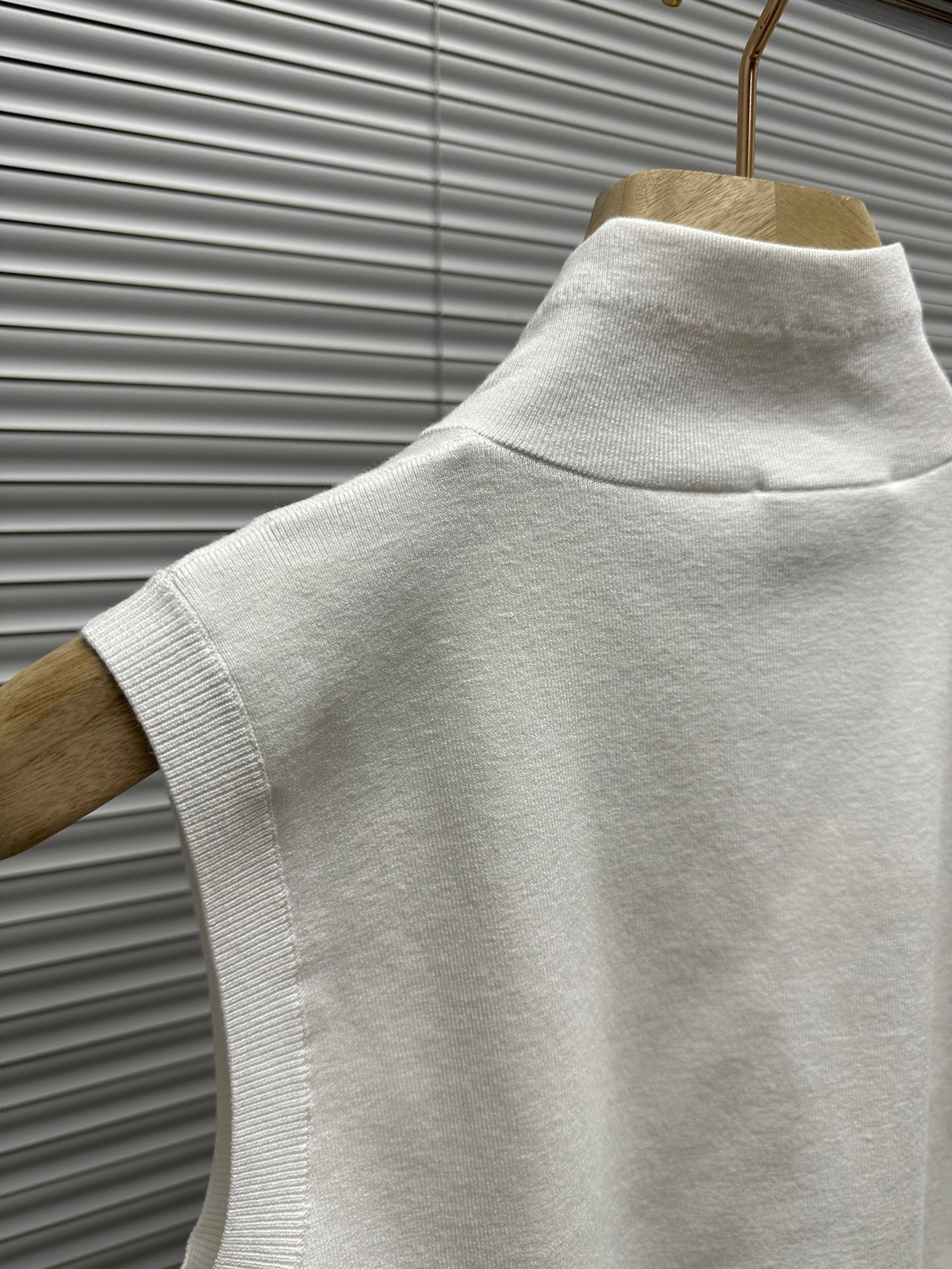 1AB17181-3748-43E8-BC00-95D5405E6BC9