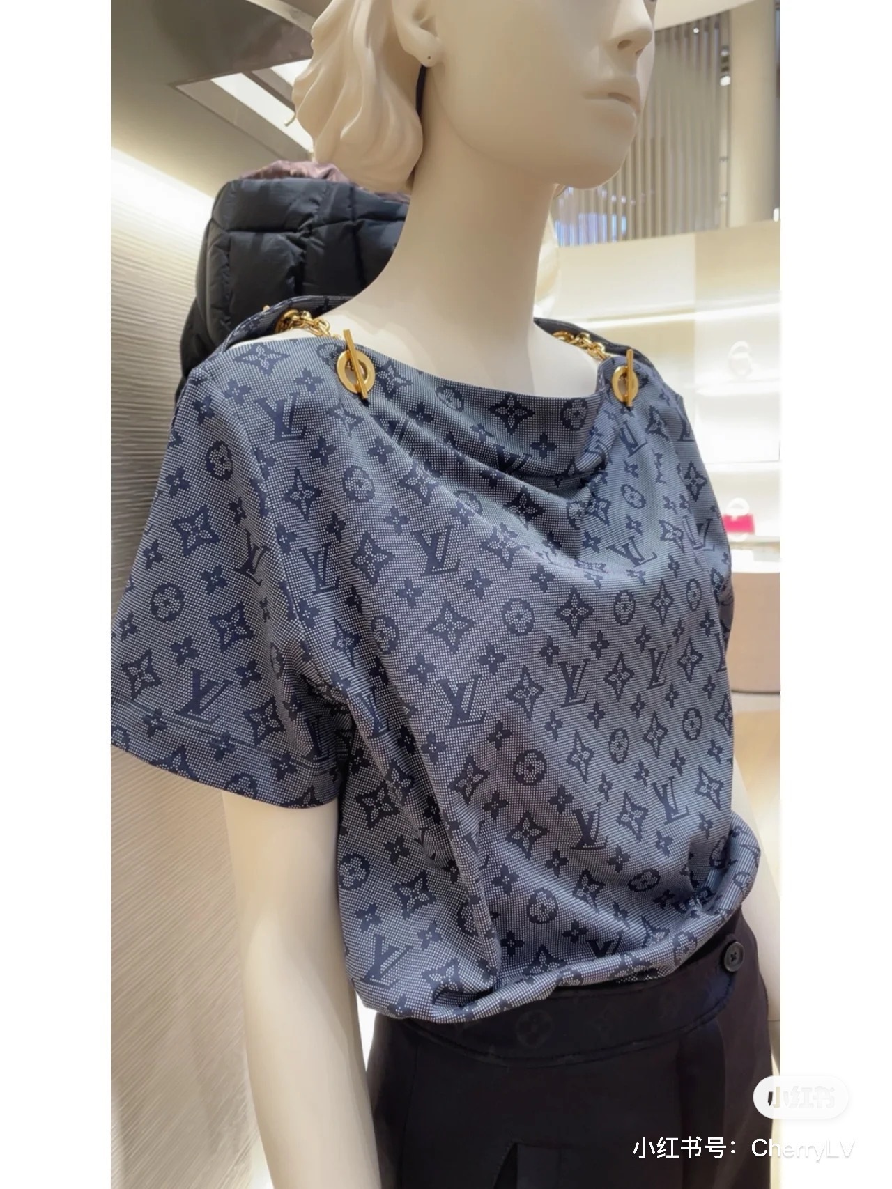 059A1986-3F37-4C81-85EC-8B676F673E09