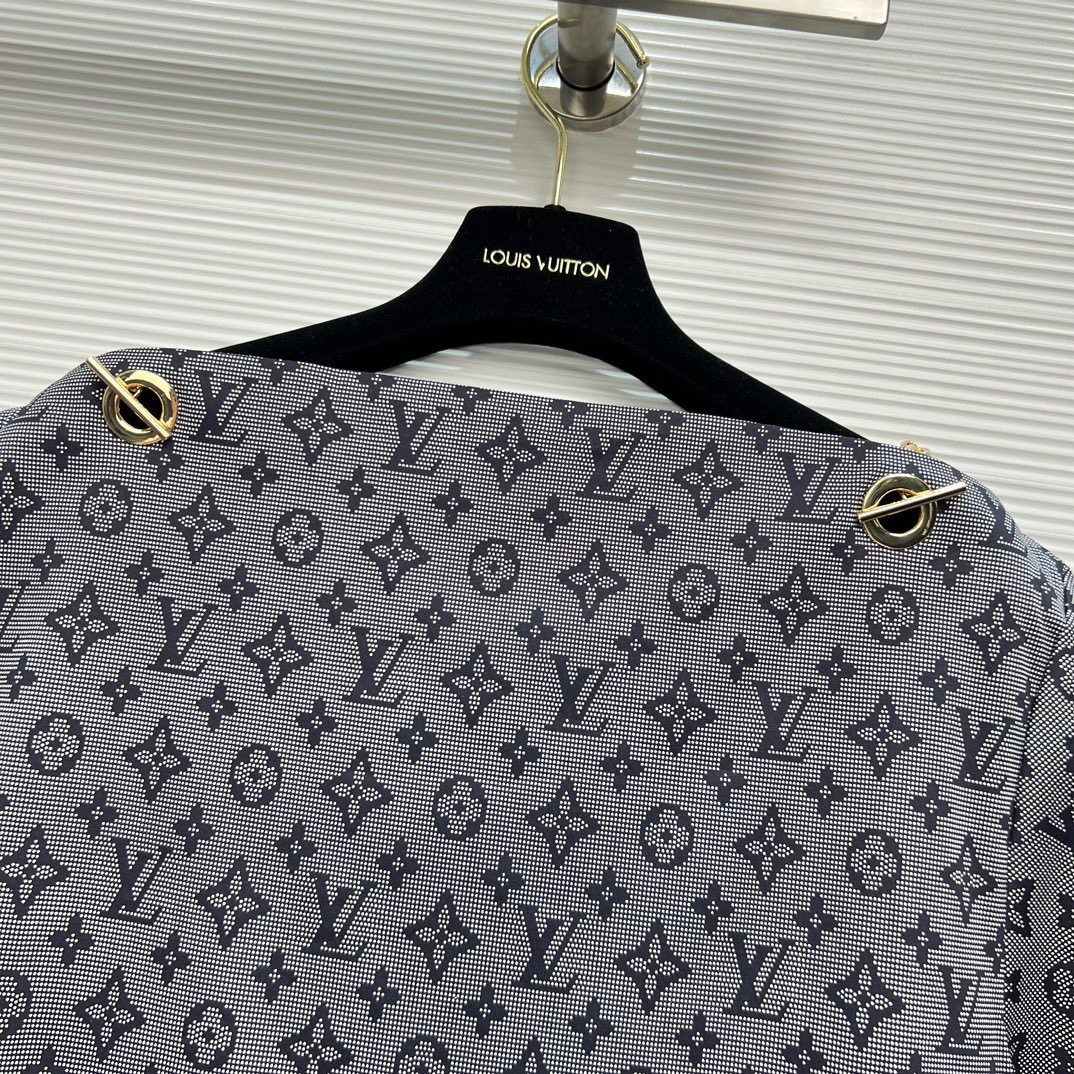 B650BC3A-8ADC-4C09-9511-0A37E8B414BC