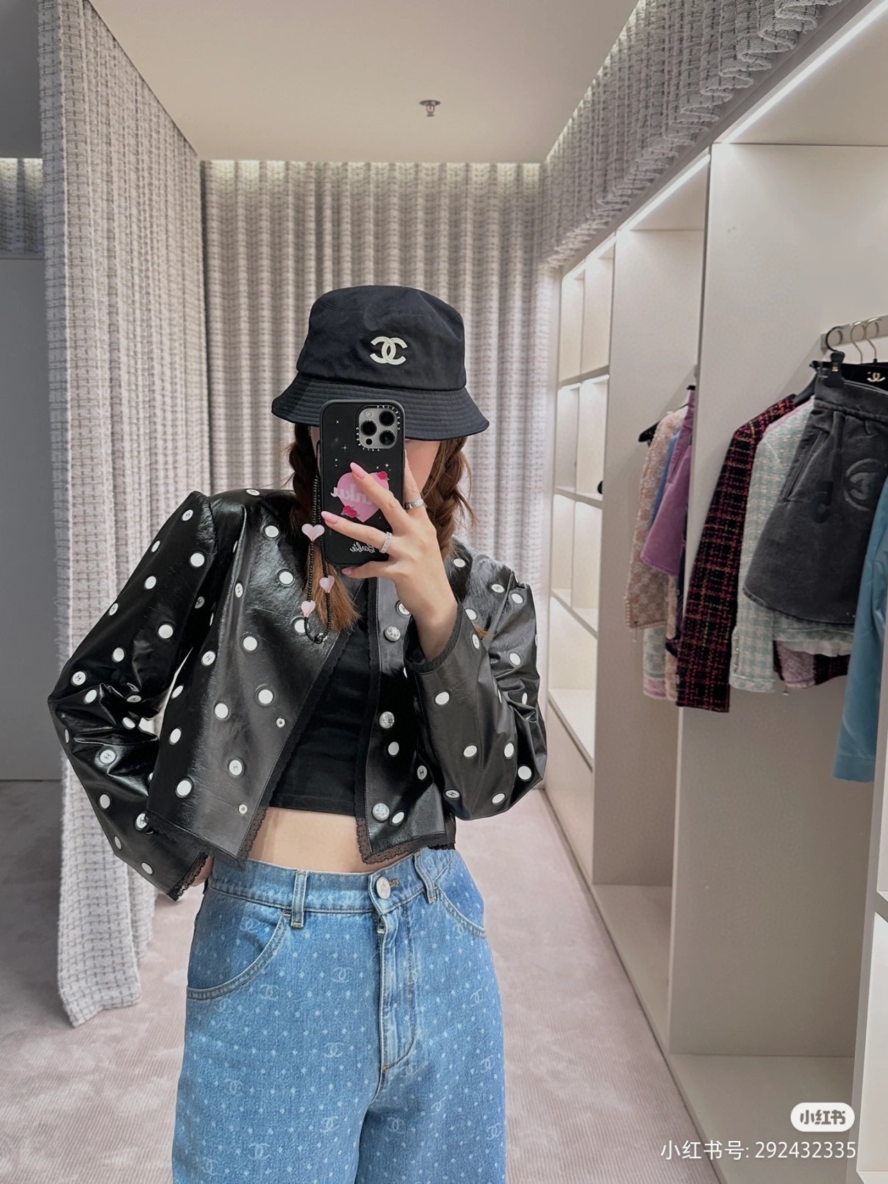 6413E5D6-8424-4D10-9144-B61AE1C33975