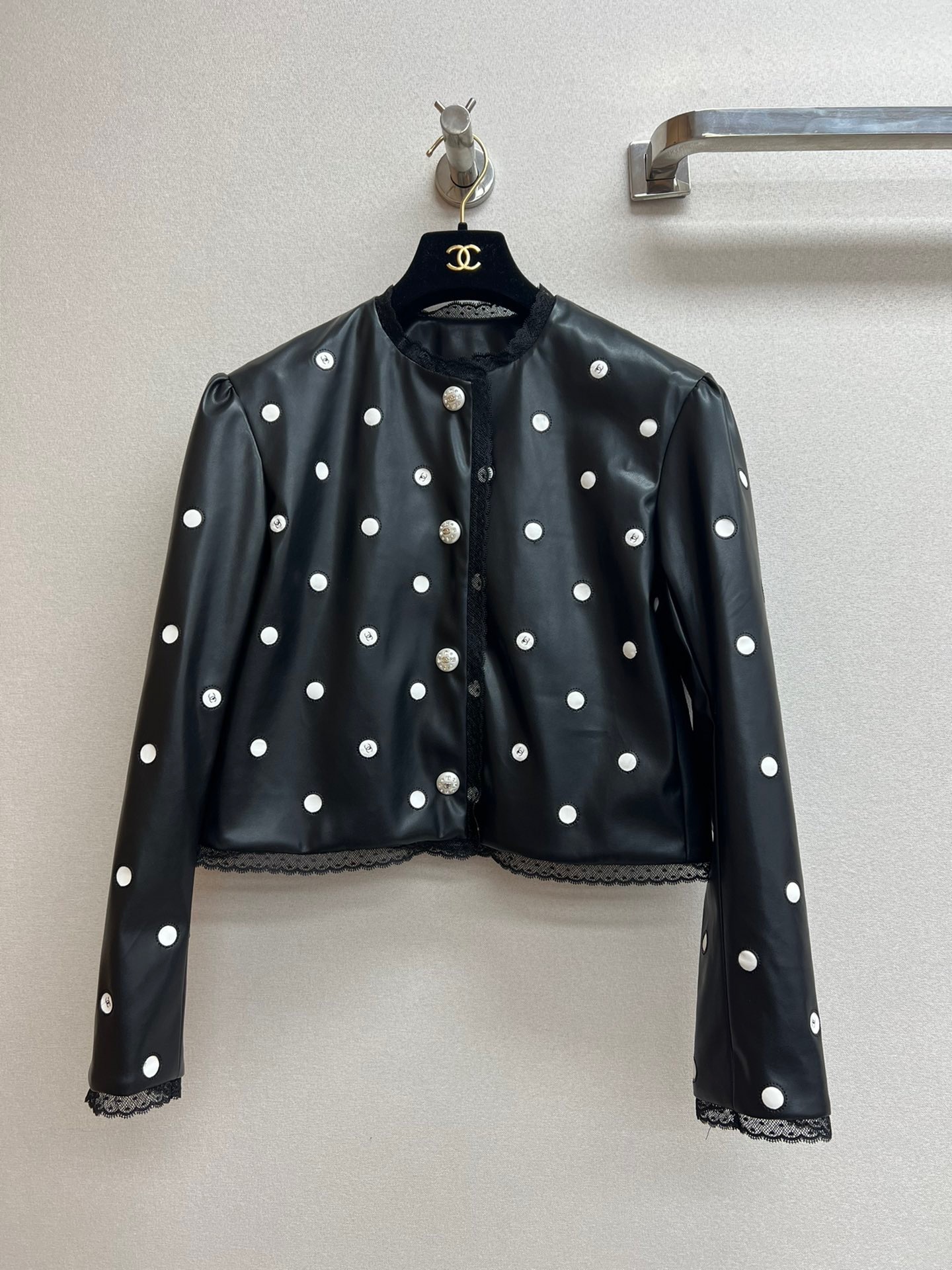 49A3CCAC-9488-4A0A-98F1-85475D7EAAB8