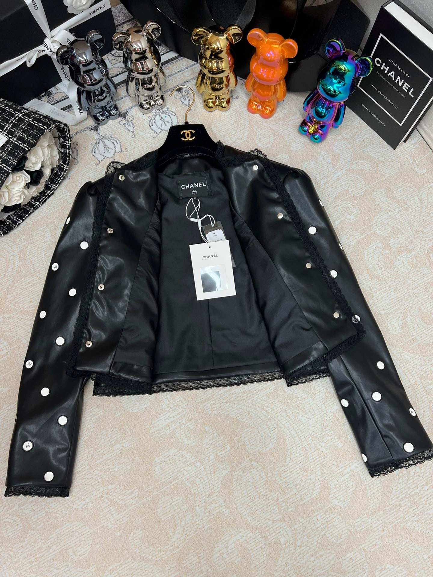 C5422A3D-EB61-49C5-9D55-A68A2D840170