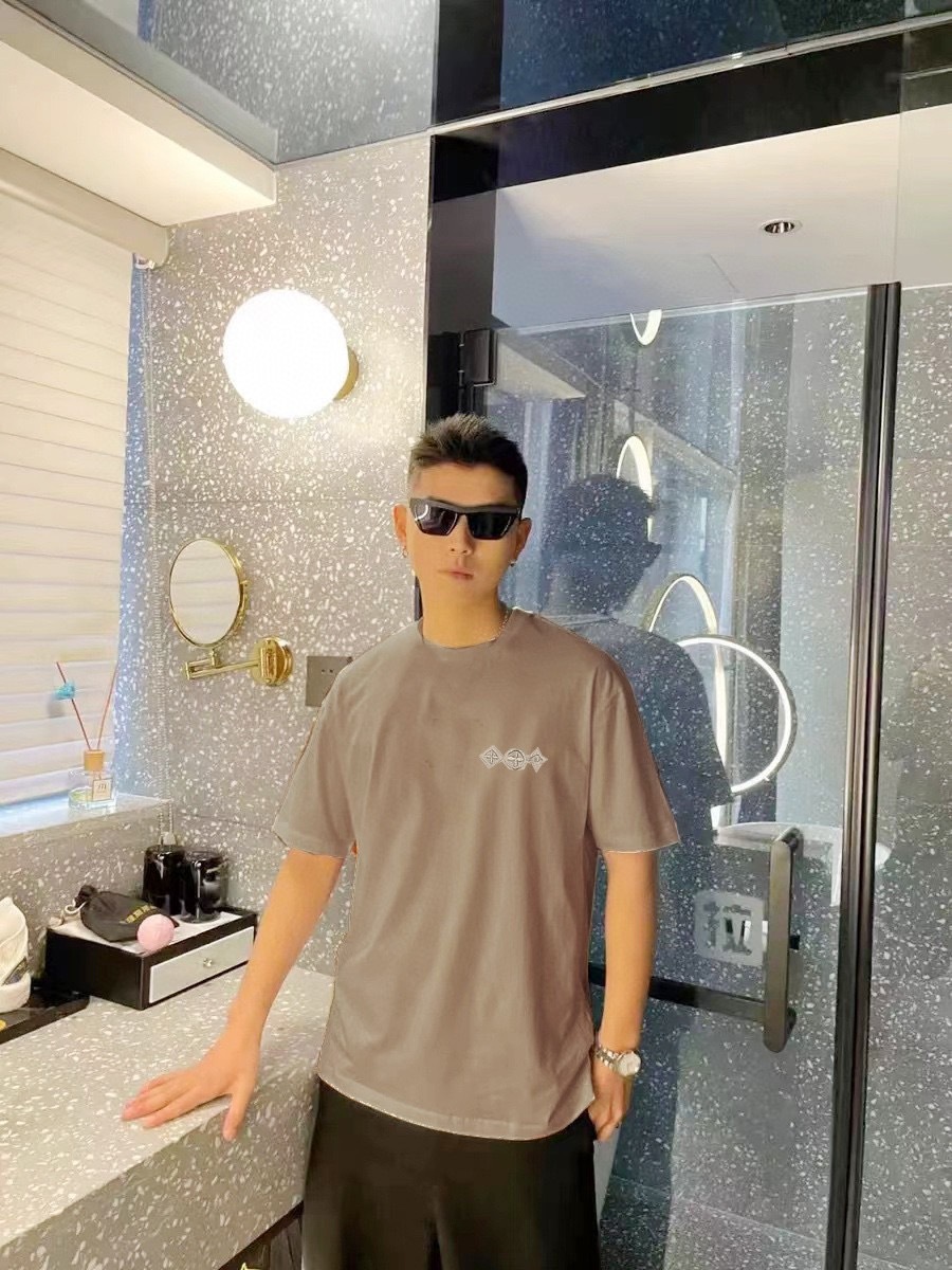 46E13B1E-2737-4A7F-8B1B-1AC446FA8244