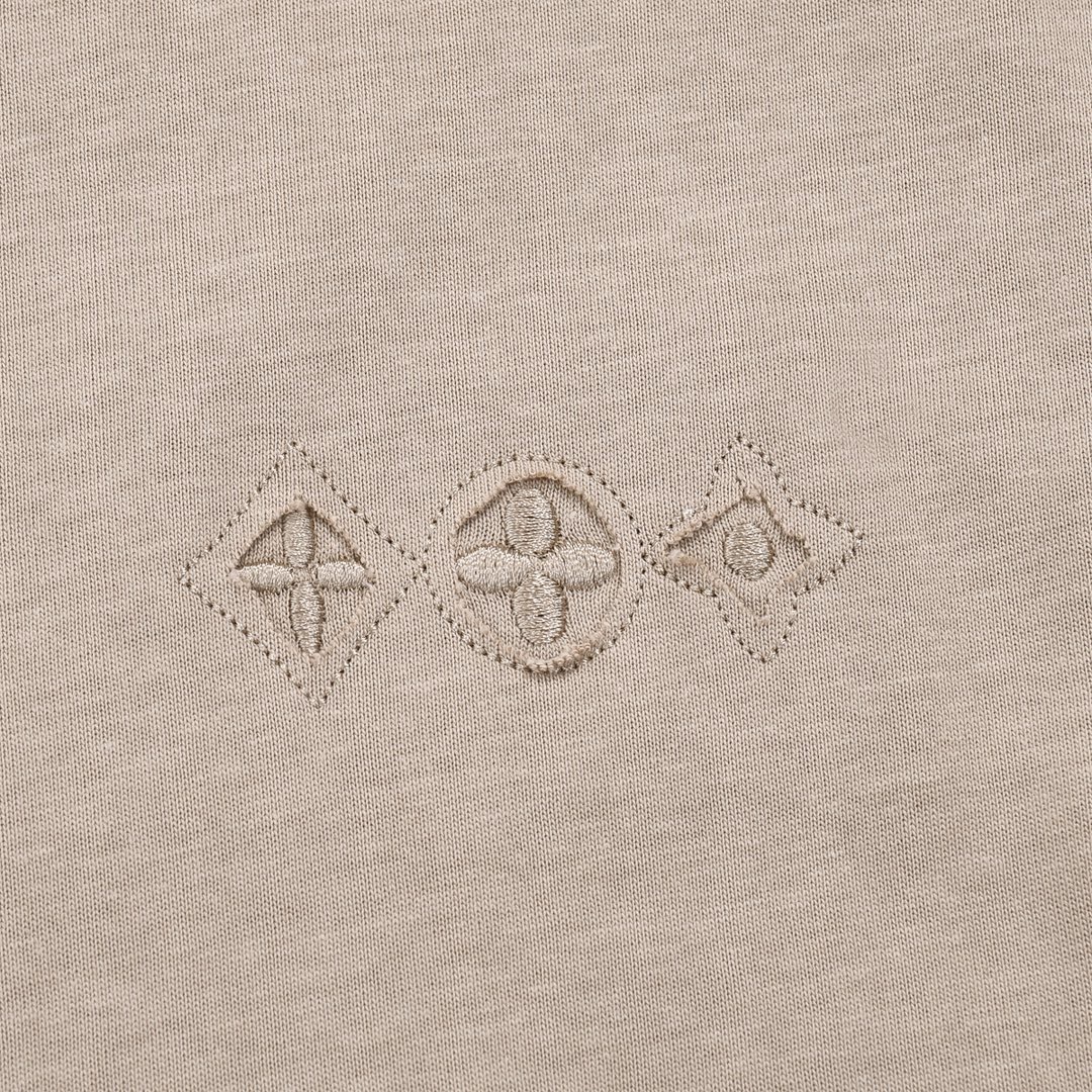 5C367543-5893-4B92-A941-C0EE7E9598B9