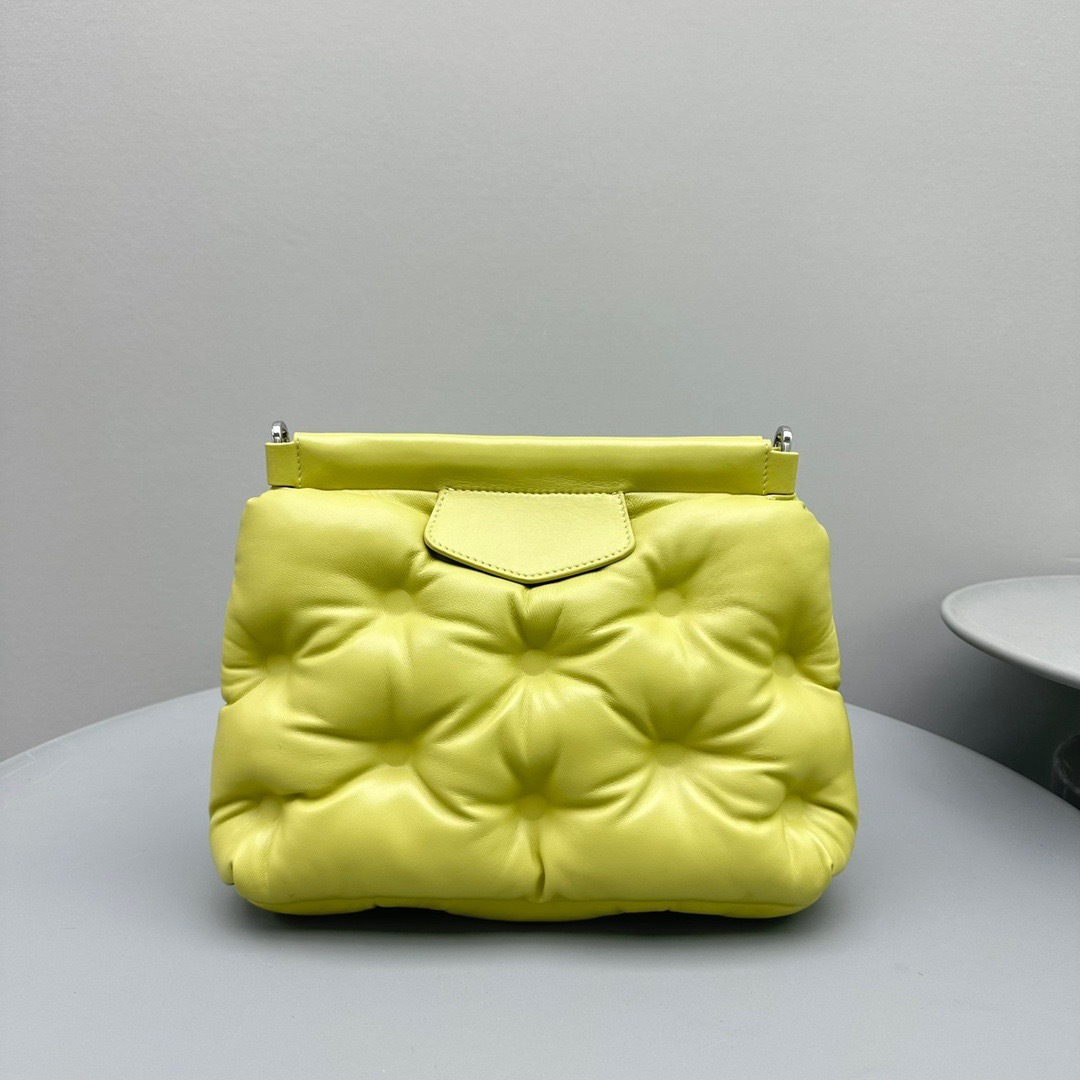 6CF26335-29E4-46F9-BD12-CF537FC875C6