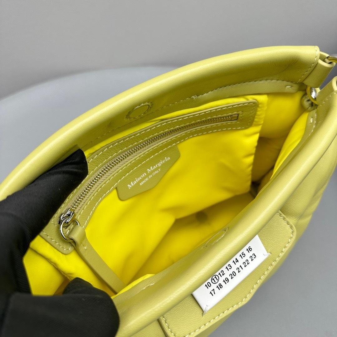 D2CD8E52-8C34-43F2-AA34-CDDC32CA2358