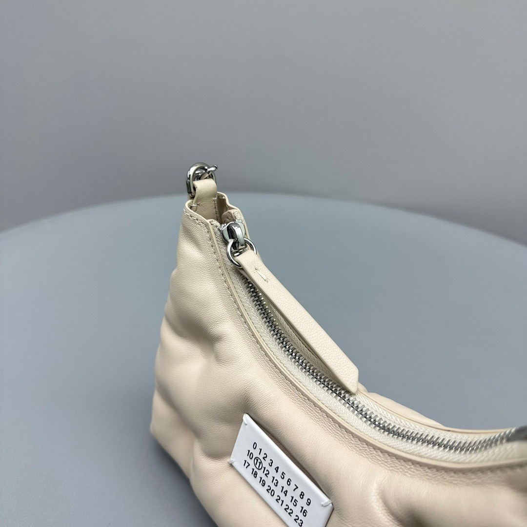 73B2D902-C3B4-463D-BFE2-C61C42392284